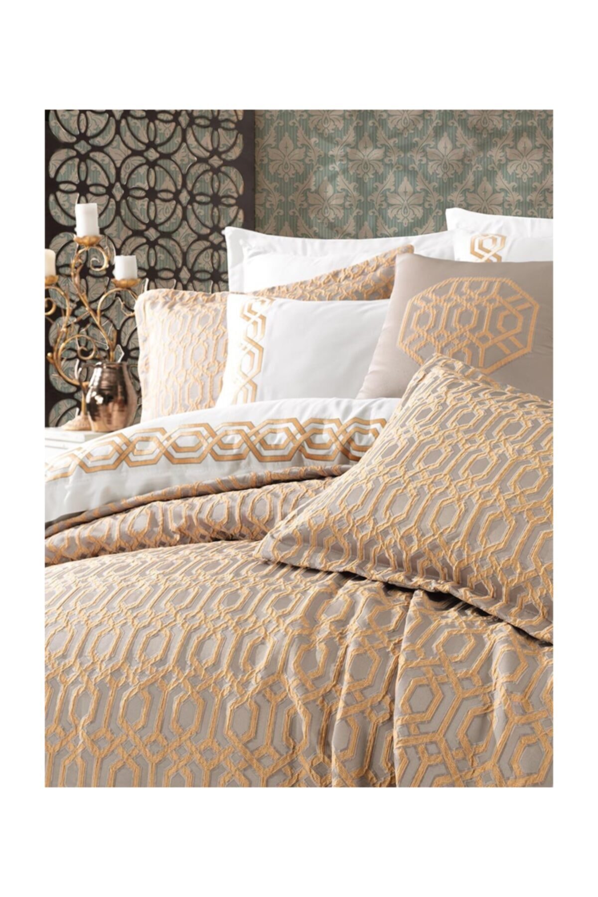 dantela cift kisilik jakarli elyafli yatak ortusu simena fiyati yorumlari trendyol