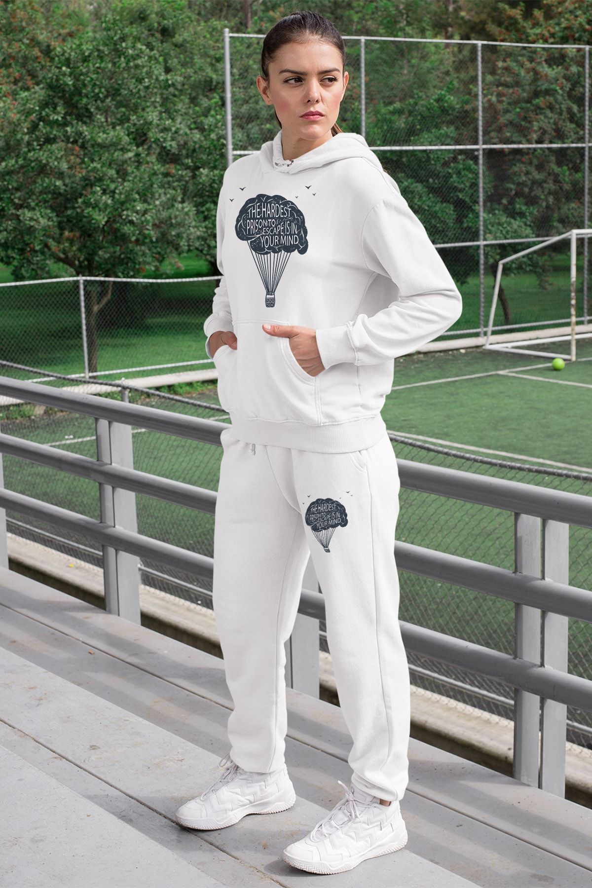 Angemiel Wear The Hardest Prison Kadın Eşofman Takımı Beyaz Kapşonlu Sweatshirt Beyaz Eşofman Altı