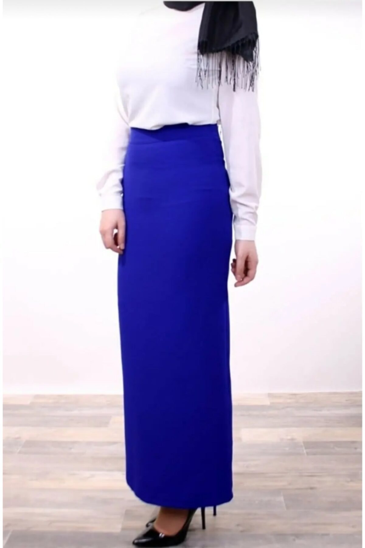 Butik Görsel Kadın Saks Kapalı Yırtmaç Tesettür Etek