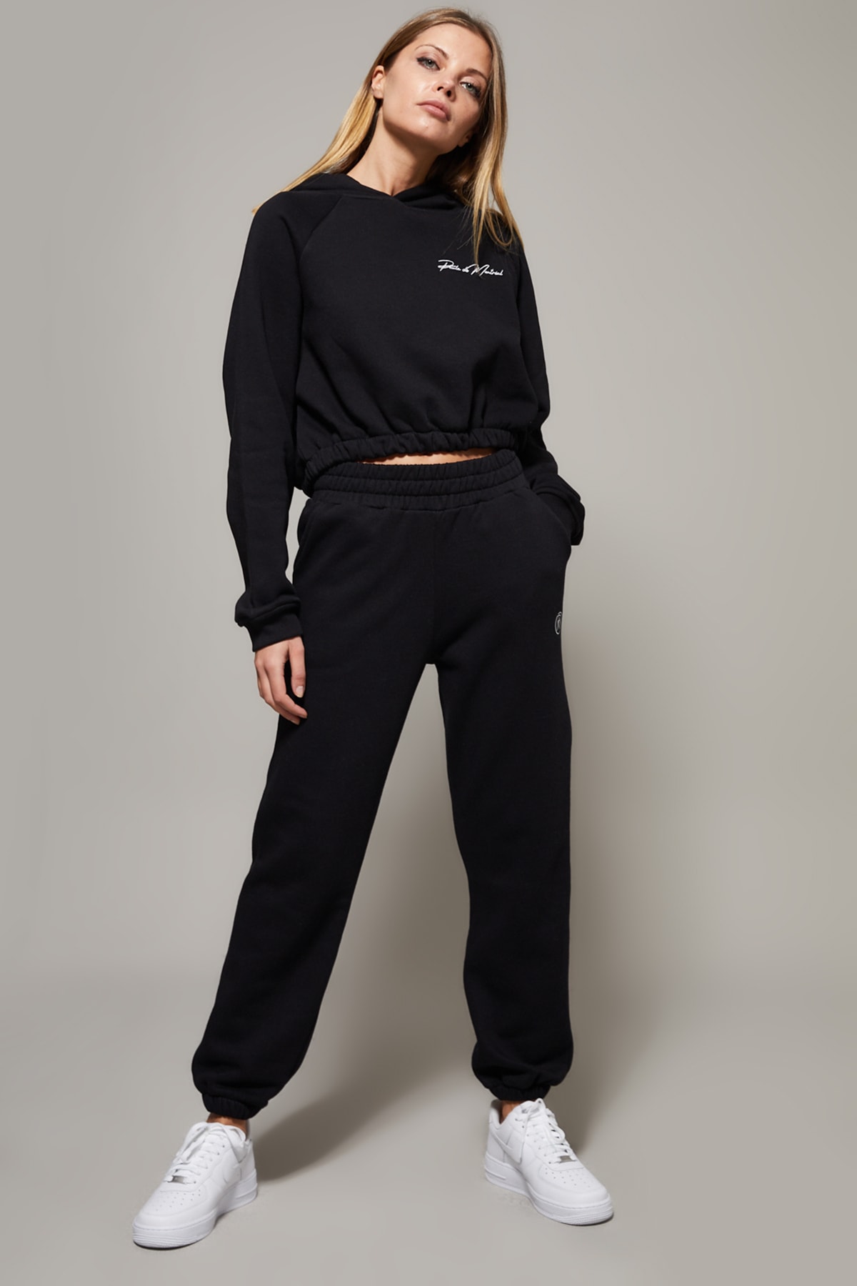 Paula de Montreal Kadın Siyah Paçası Lastikli Eşofman Altı