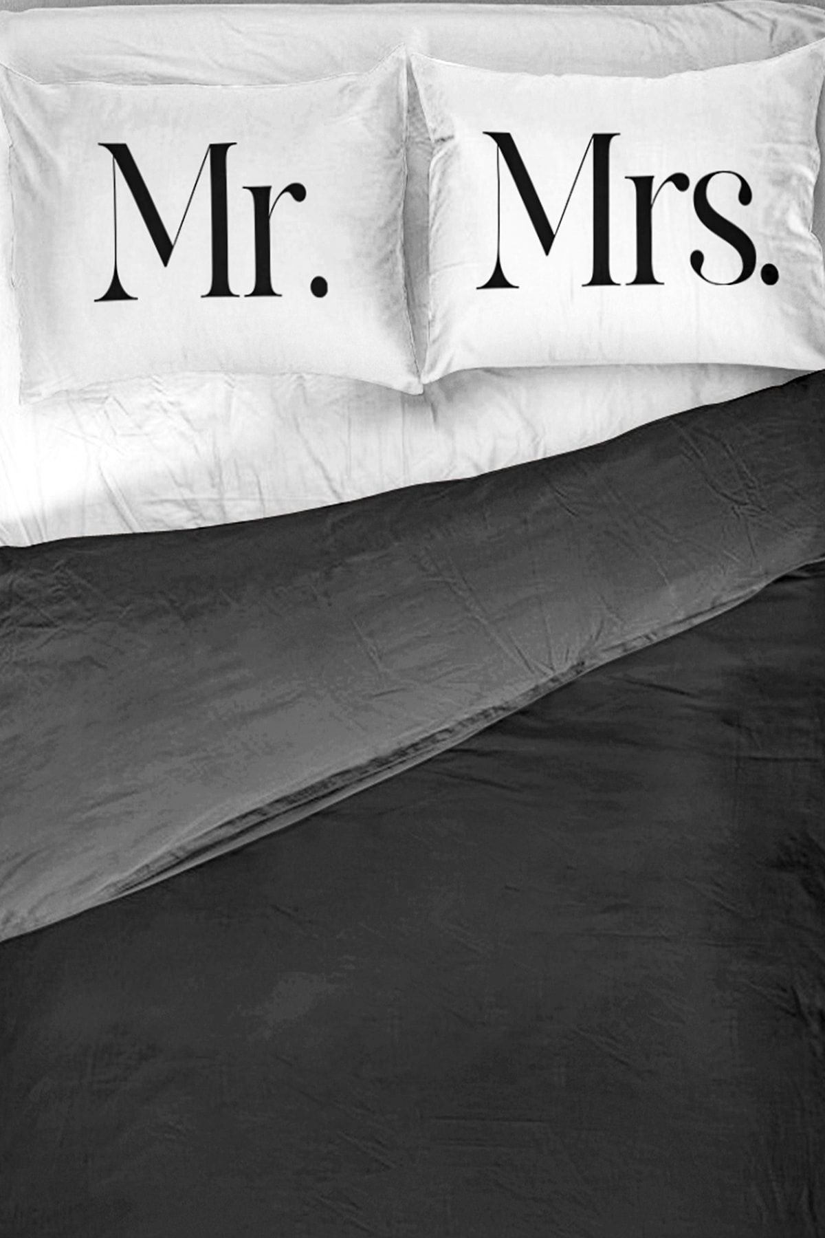 fekarehome Beyaz Mr Mrs Yazılı Dekoratif Yastık Kılıfı 50x70 cm