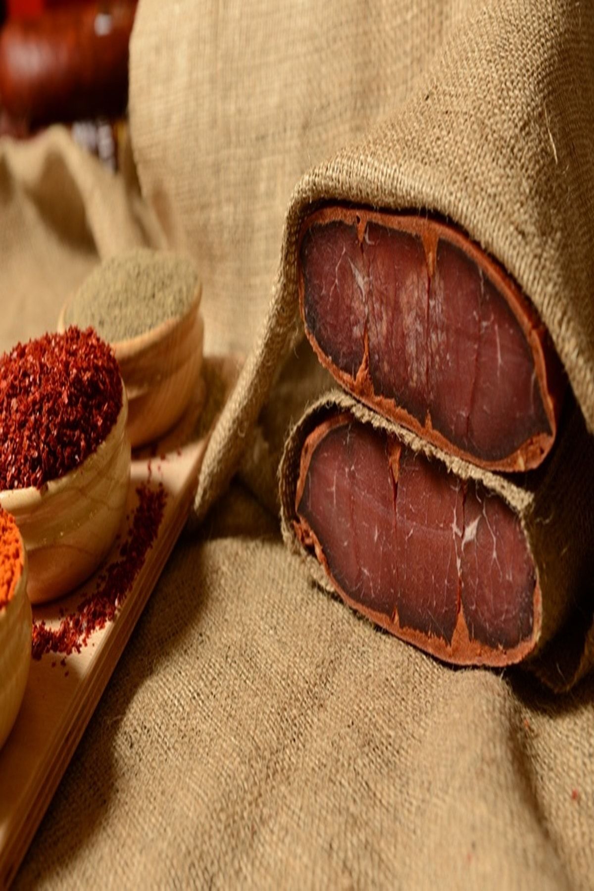 PASTIRMACIHAYRULLAHGURME Çemensiz Seçme Nuar  250 gr Kayseri Pastırma