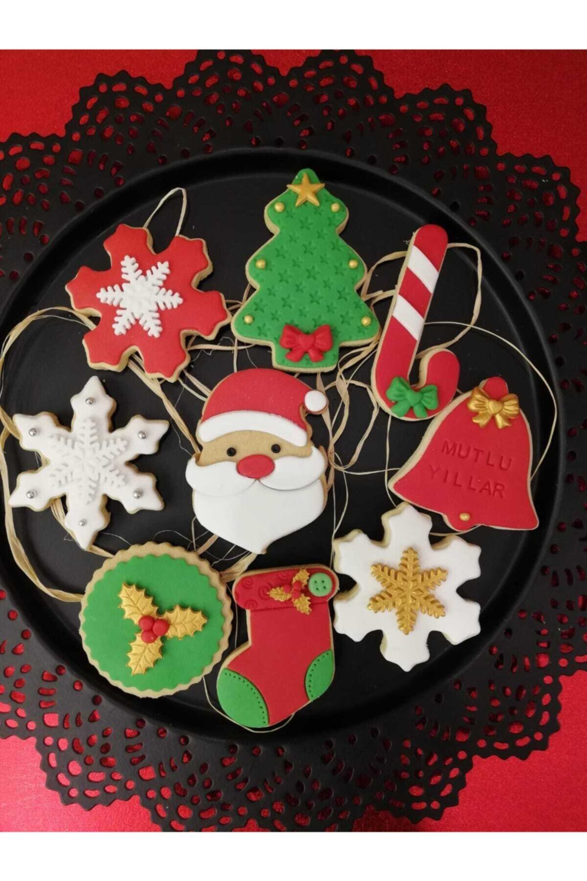 By Beken Cake Patisserie Karışık Yeni Yıl Kurabiyesi 9 Adet