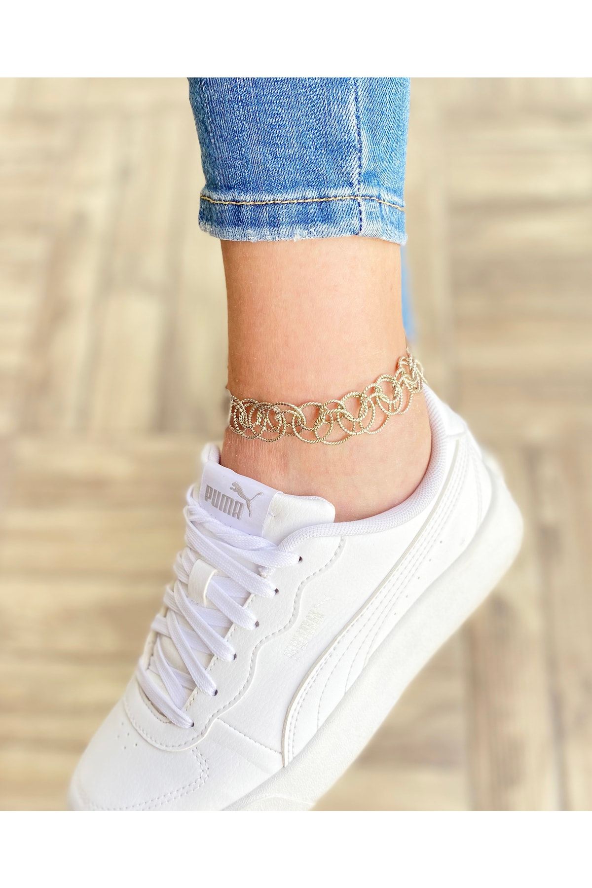 Luxury anklet shop