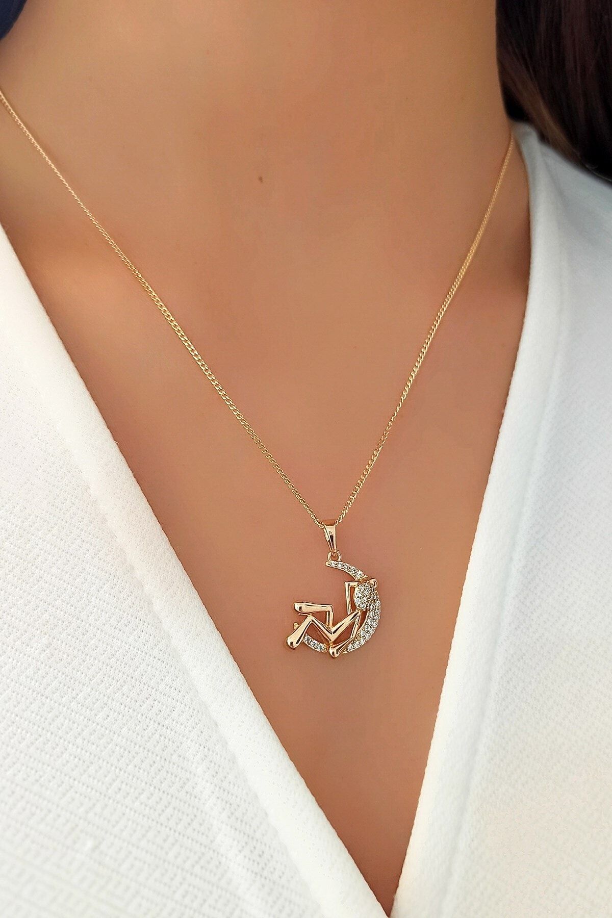 Çlk Accessories Özel Seri Zirkon Taşlı Ay Figür Bayan Kolye Trkolye5330 B34503