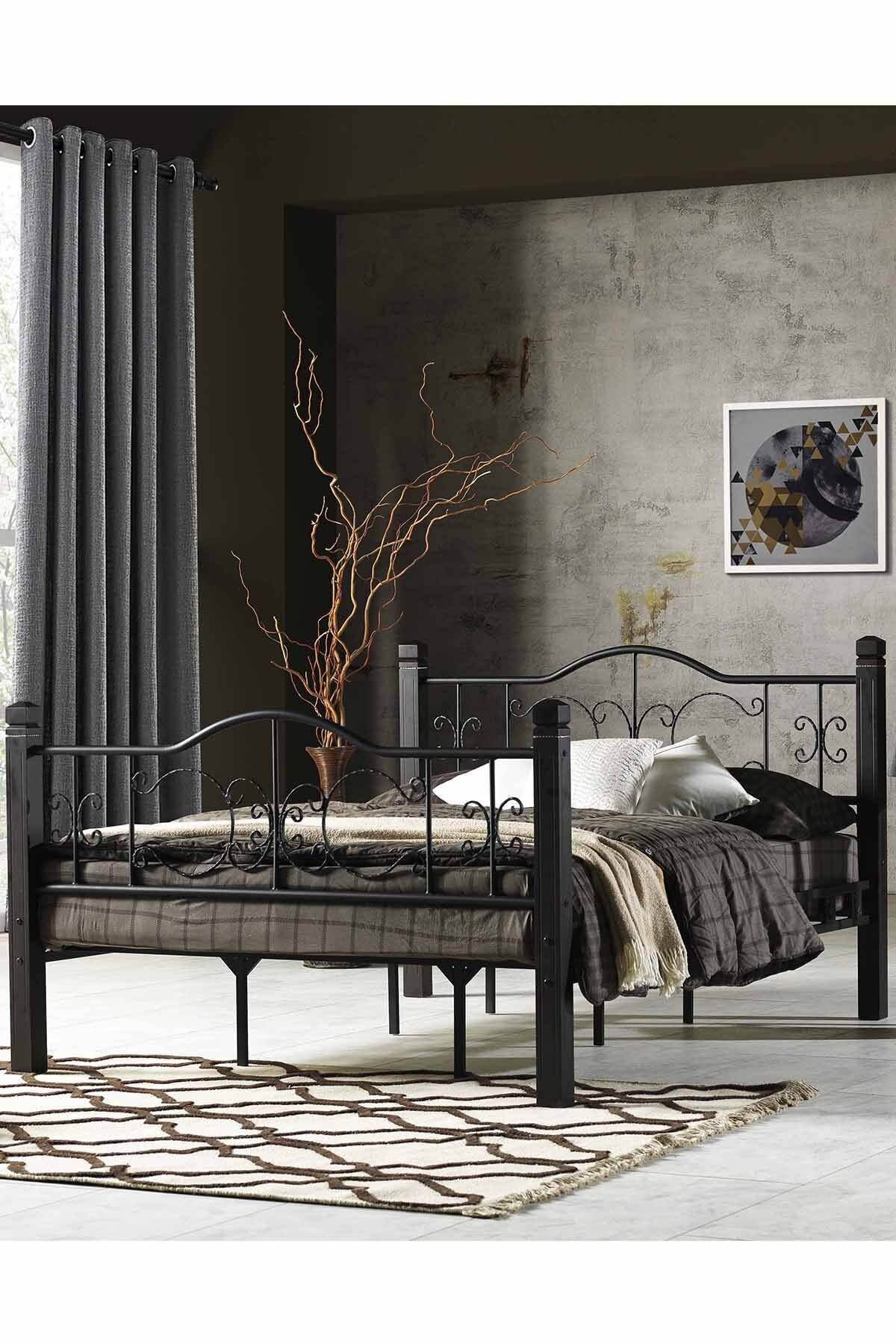 ARGİMO Yakamoz Çift Kişilik Ferforje Tarz Ahşap Metal Karyola