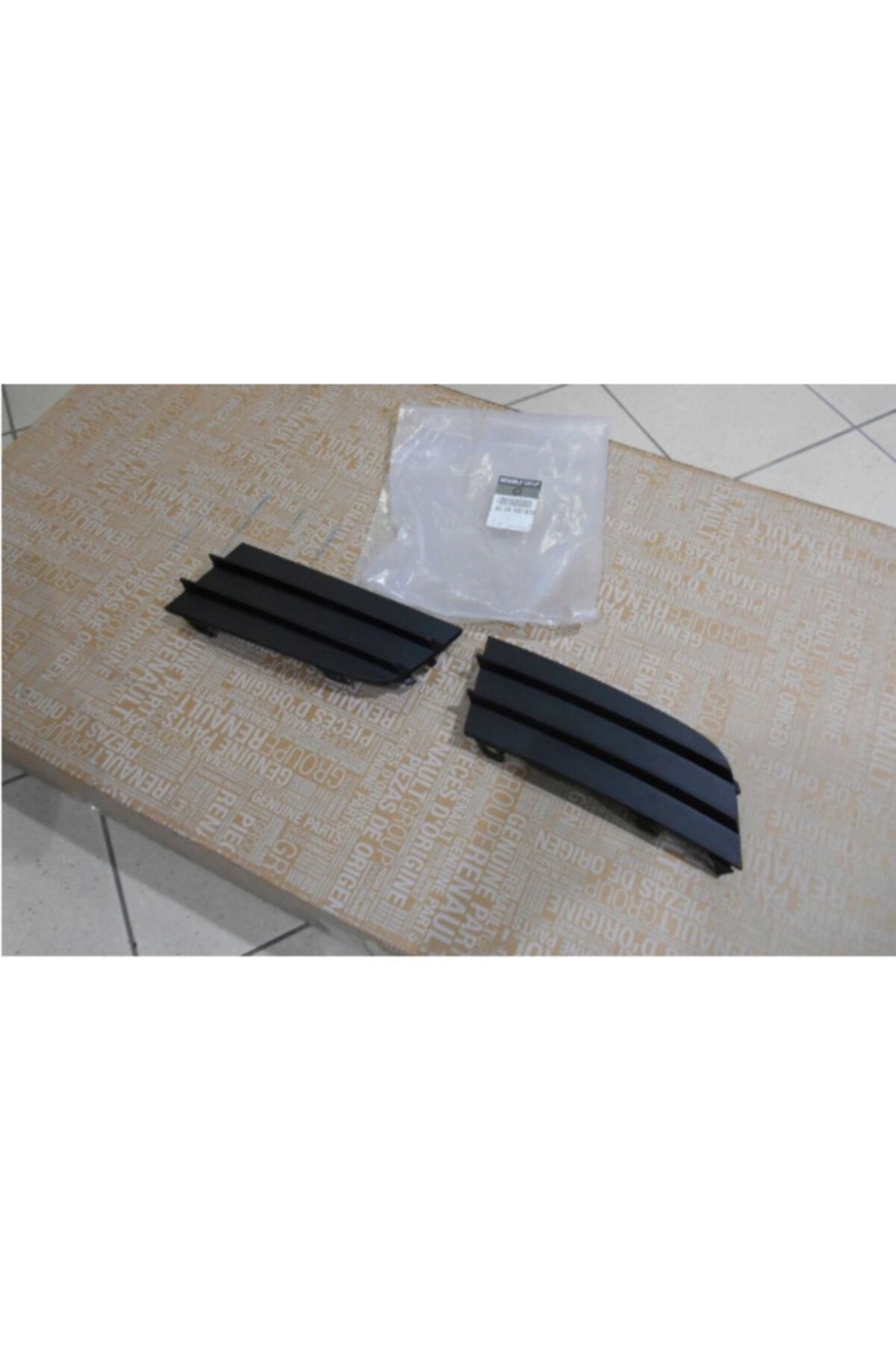 MAİS Sis Kapağı Takım ( Sağ Sol )sissiz Renault Laguna 3 622a90001r