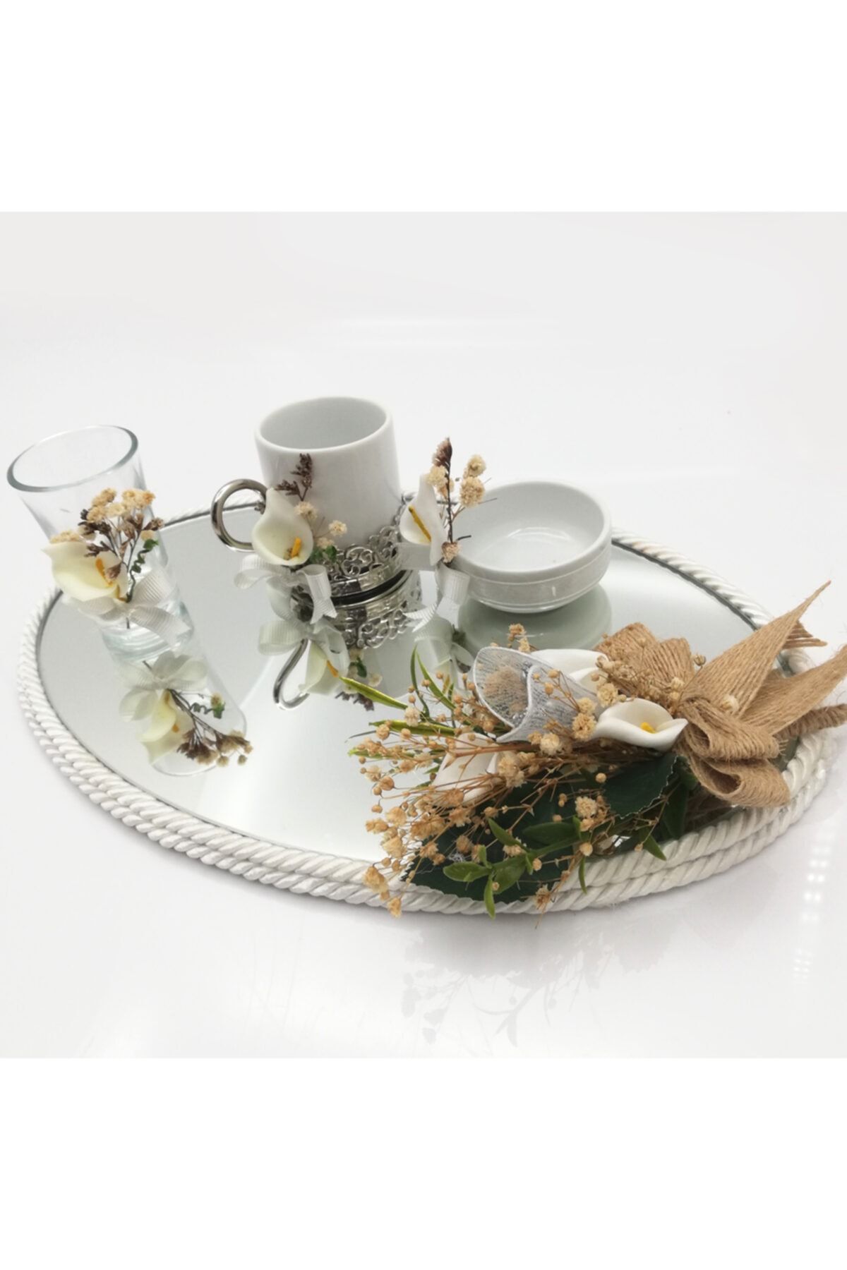Lora Davet Damat Kahve Fincanı Tepsisi beyaz Oval