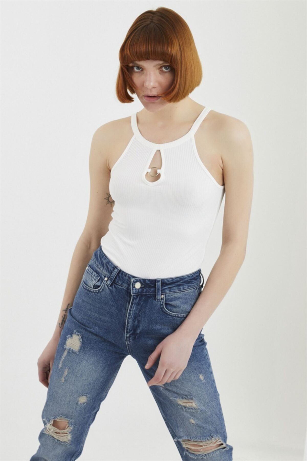 Z GİYİM Kadın Ekru Halter Yaka Likralı Crop