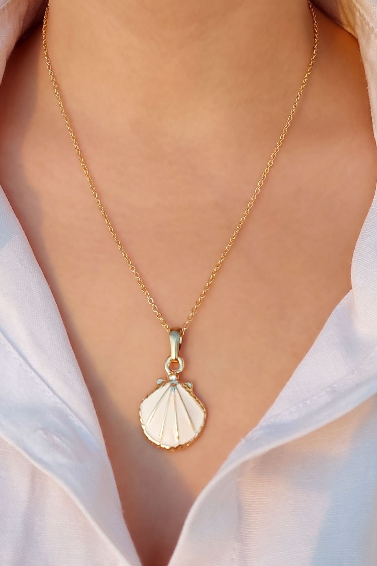 New on sale trend necklace