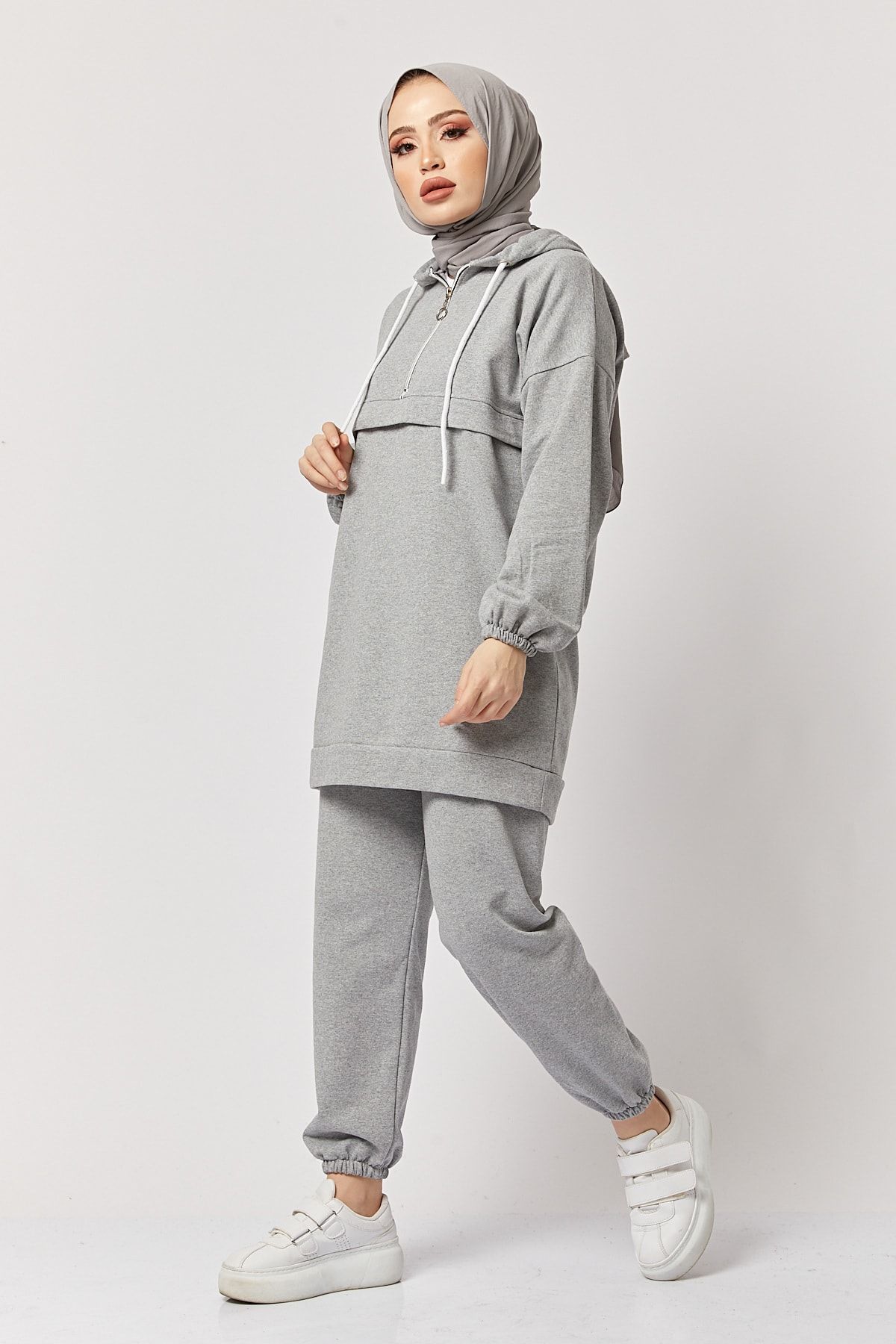 festmoda Kadın Gri Yarım Fermuarlı Ikili Spor Takım