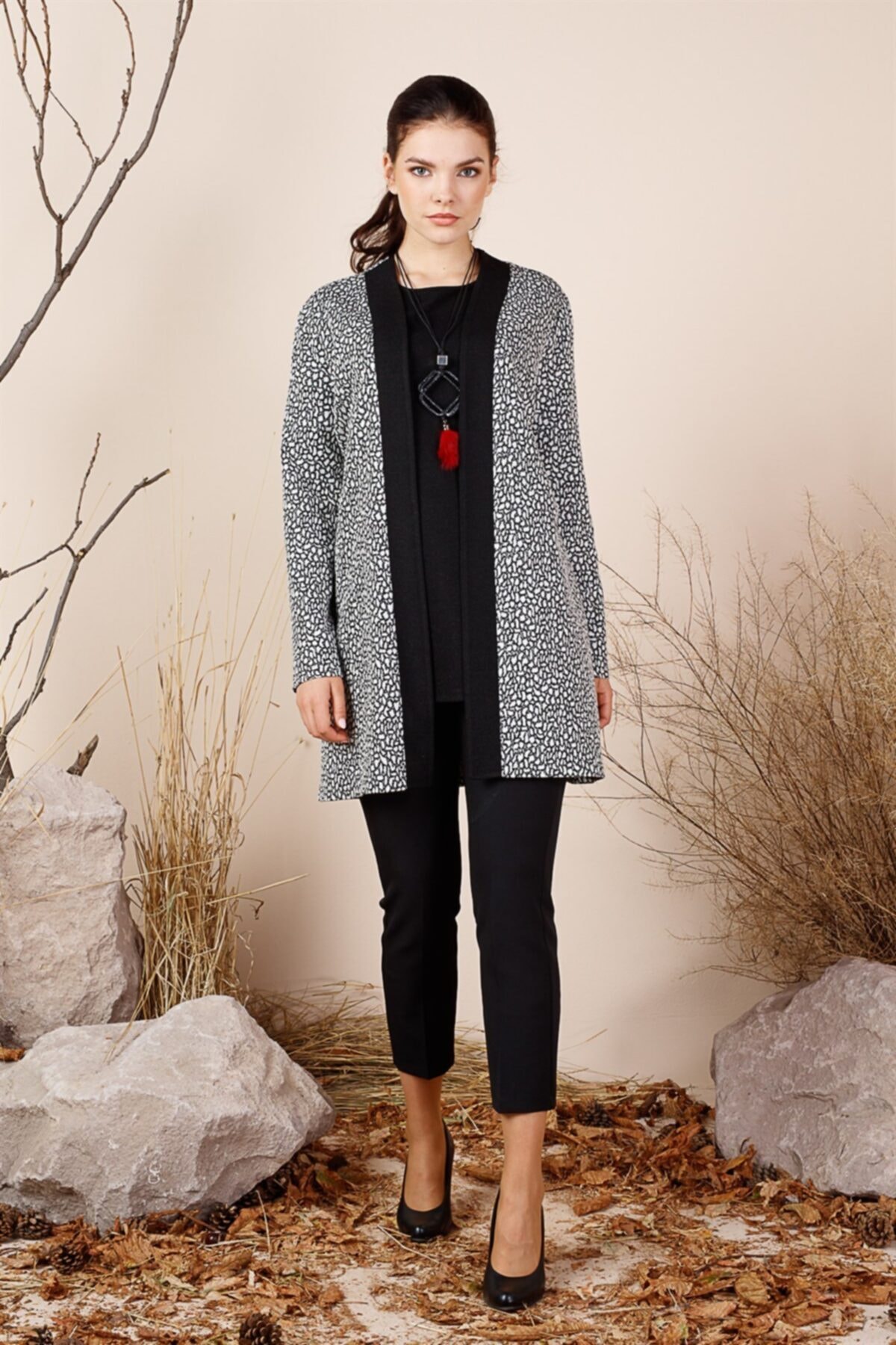 Esswaap Kadın Siyah Simli Desenli İkili Bluz Takım