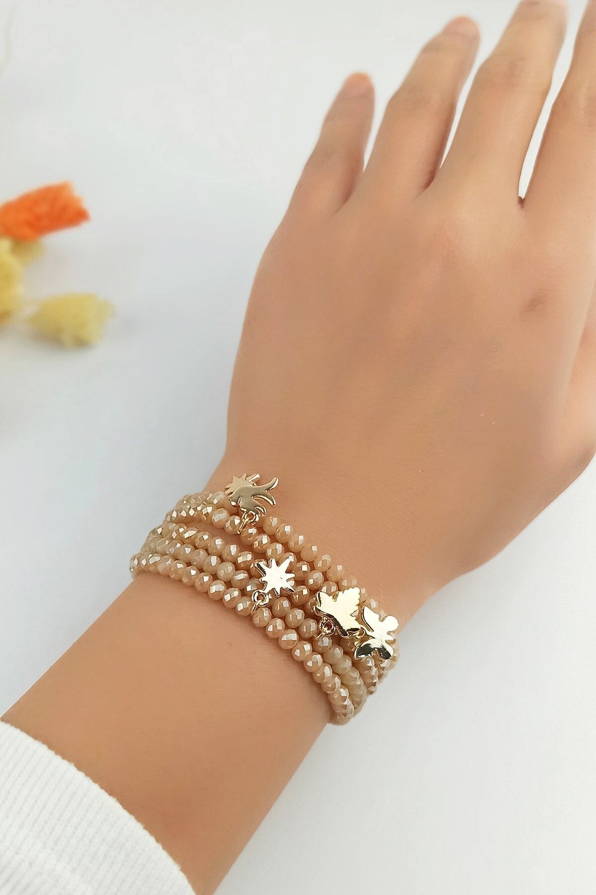 Çlk Accessories Asansörlü Kristal Boncuk Dört Sıra Çok Figürlü Bileklik Trbilek7433 B33003