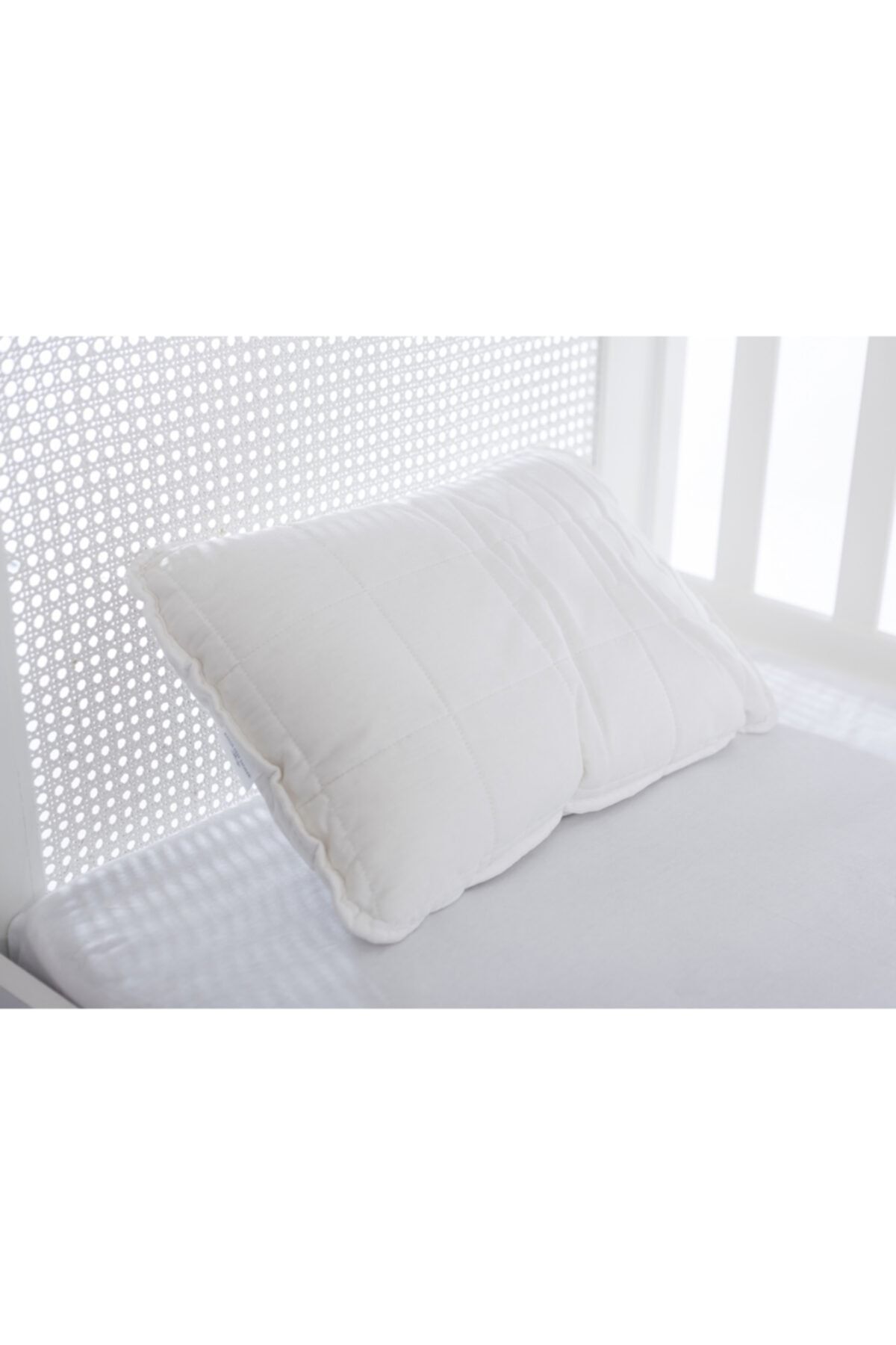 english home comfy pamuk bebe yastik 35x45 cm beyaz fiyati yorumlari trendyol