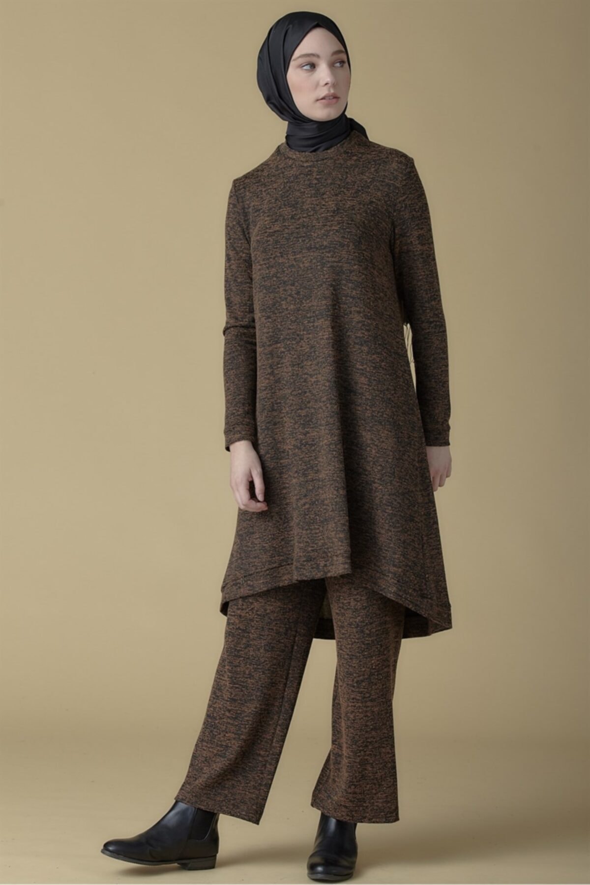 Armine Takım 19ka6830 Kiremit