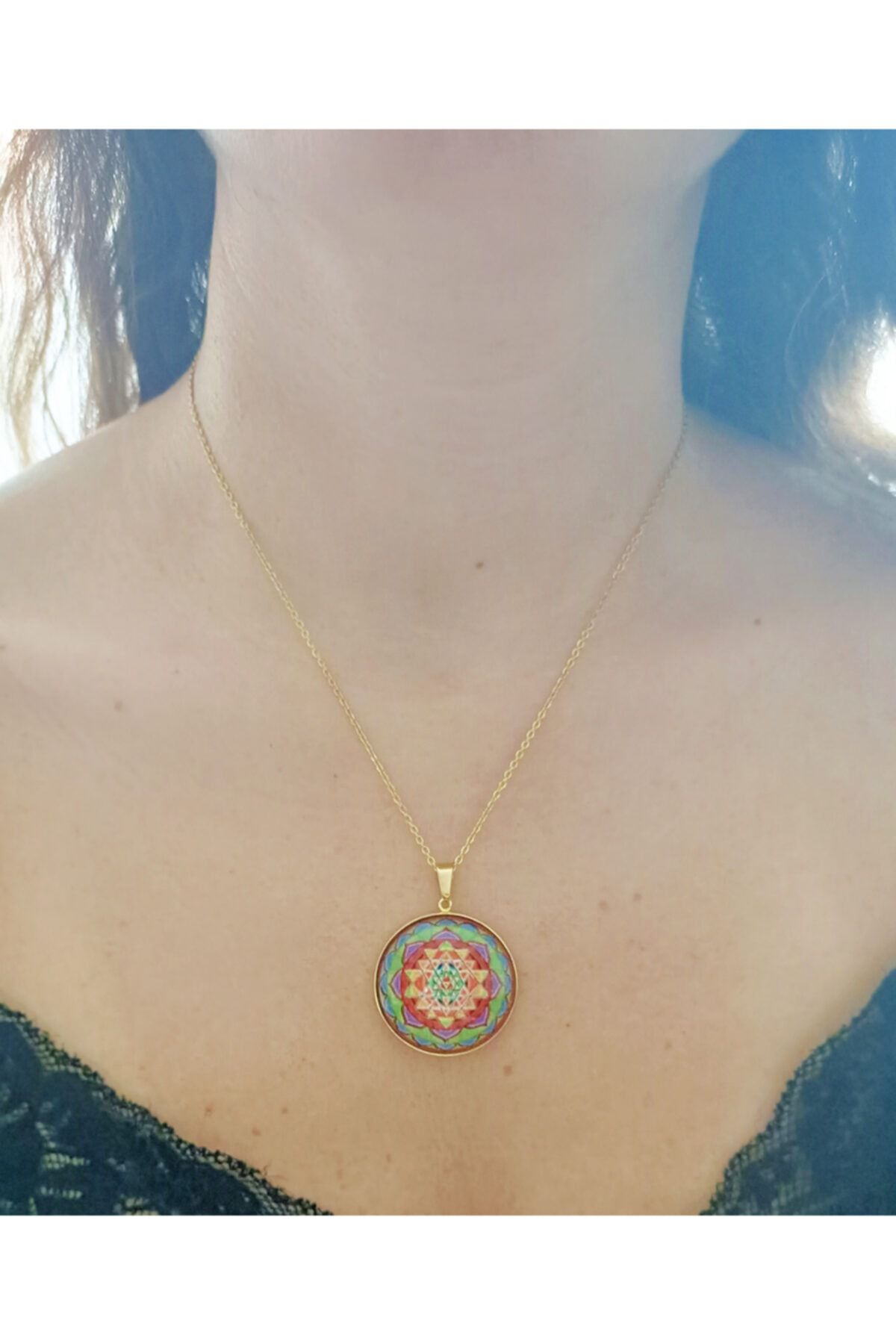 Sihirli Titreşimler Sri Yantra Altın Sarısı Paslanmaz Çelik Kolye Ucu Ve Zincir
