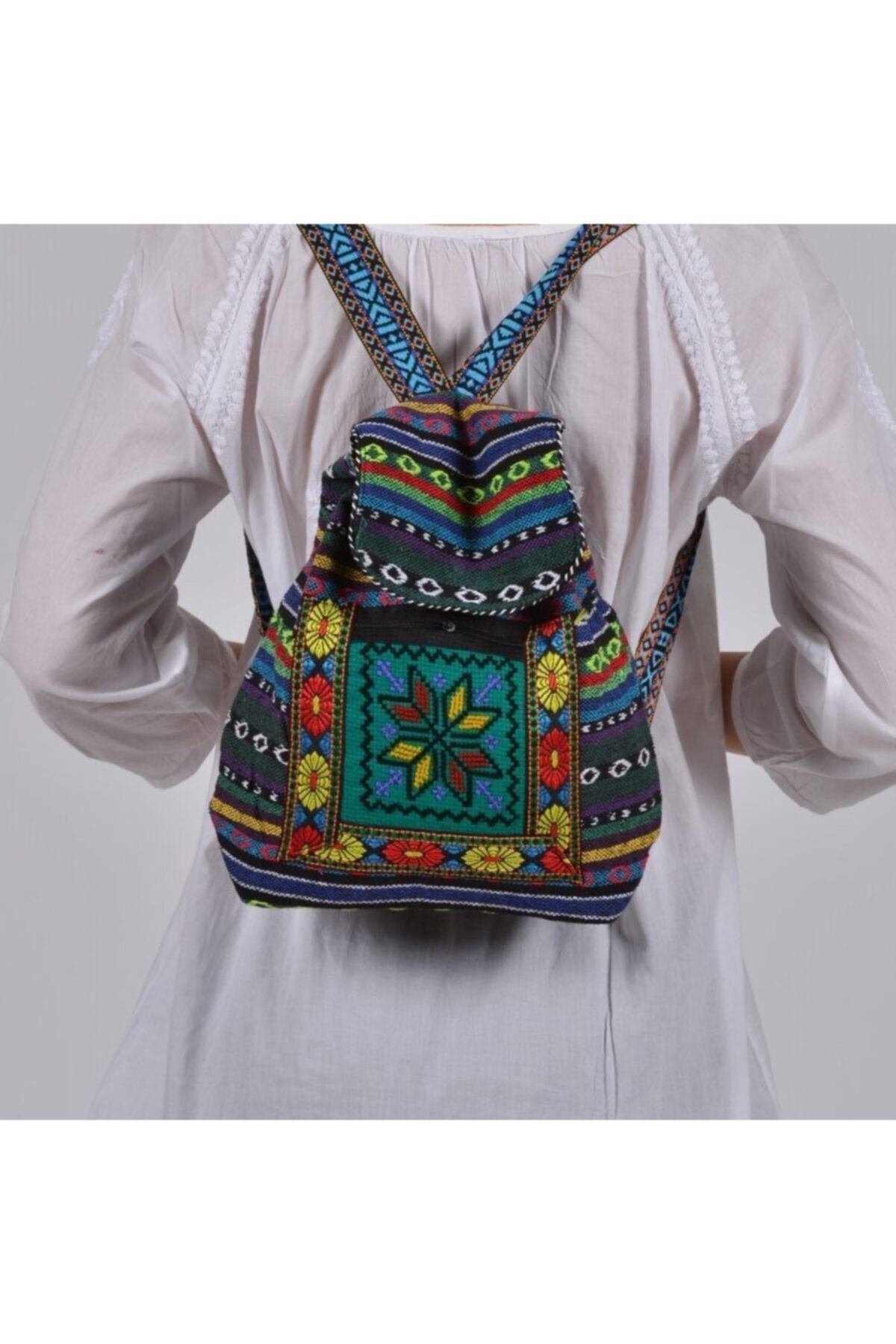 Hormiga 30 Cm El Yapımı Hasırlı Kilim Desenli Sırt Çantası
