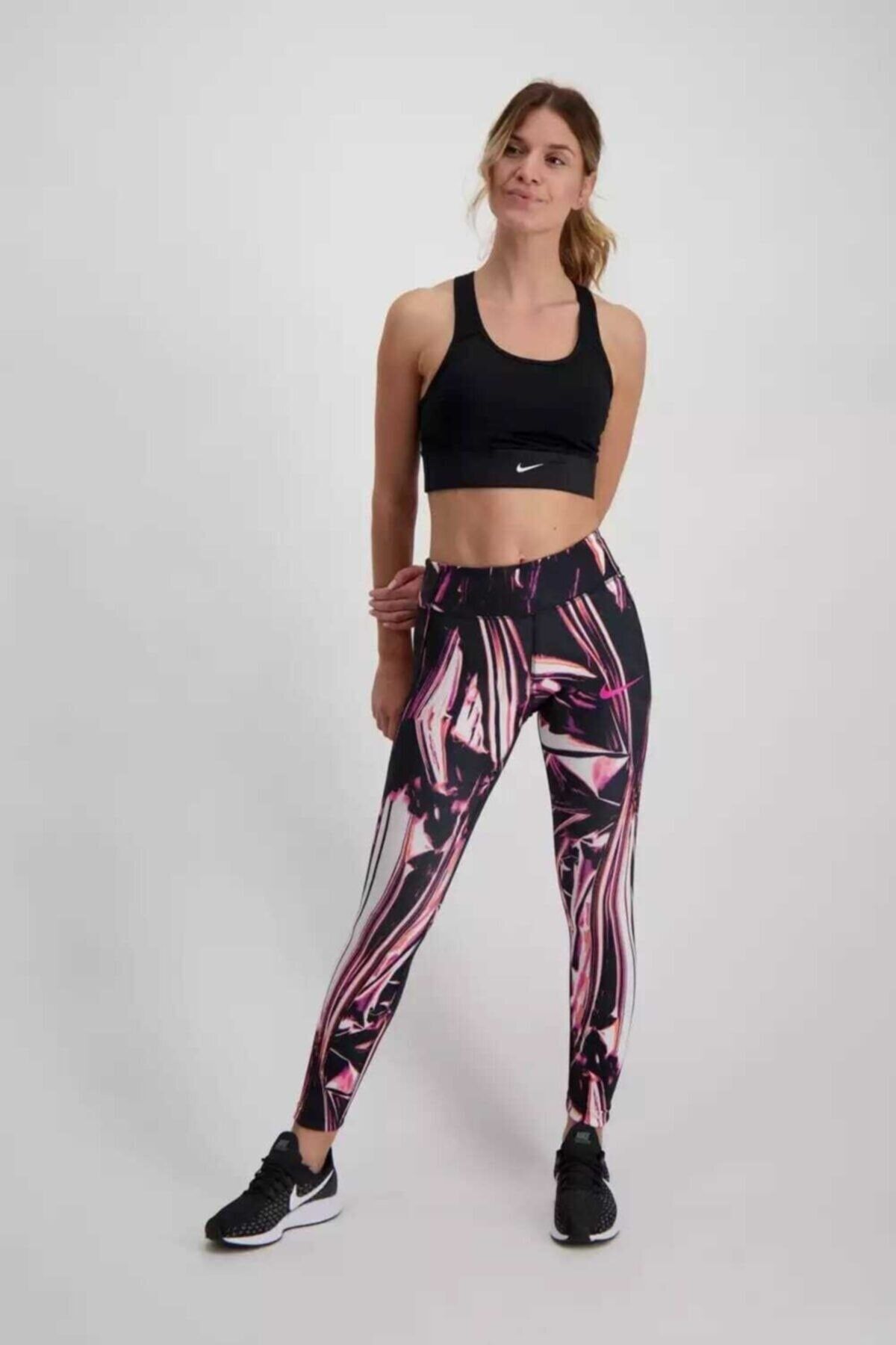Nike epic discount lux top