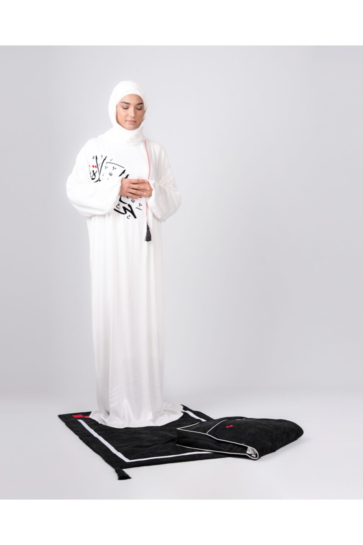 L'nour Salat - Özel Tasarım Namaz Elbisesi , Seccade Ve Çanta Seti. Kadın Tesettür Giyim Eşarplı Takımı