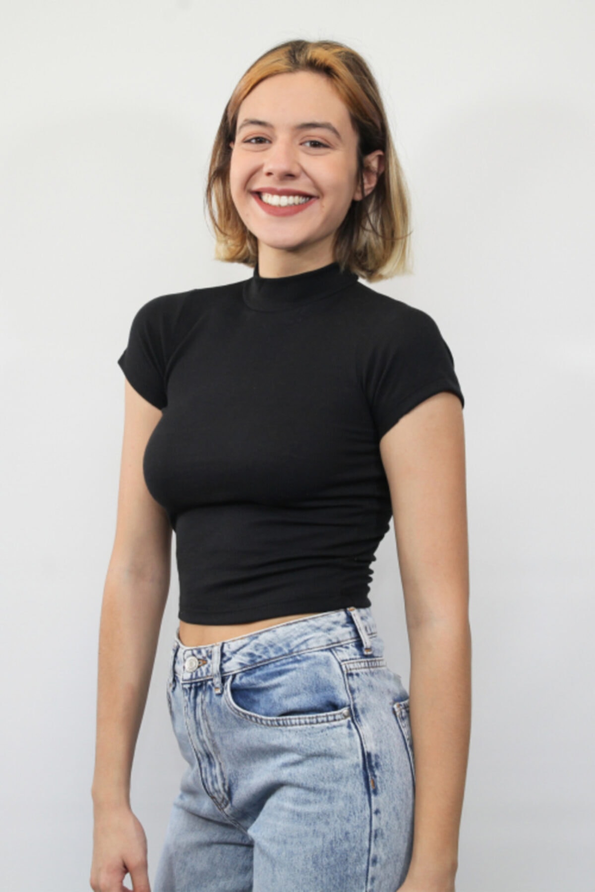 Rosse Butik Kadın Siyah Boğazlı Crop Top T-shirt