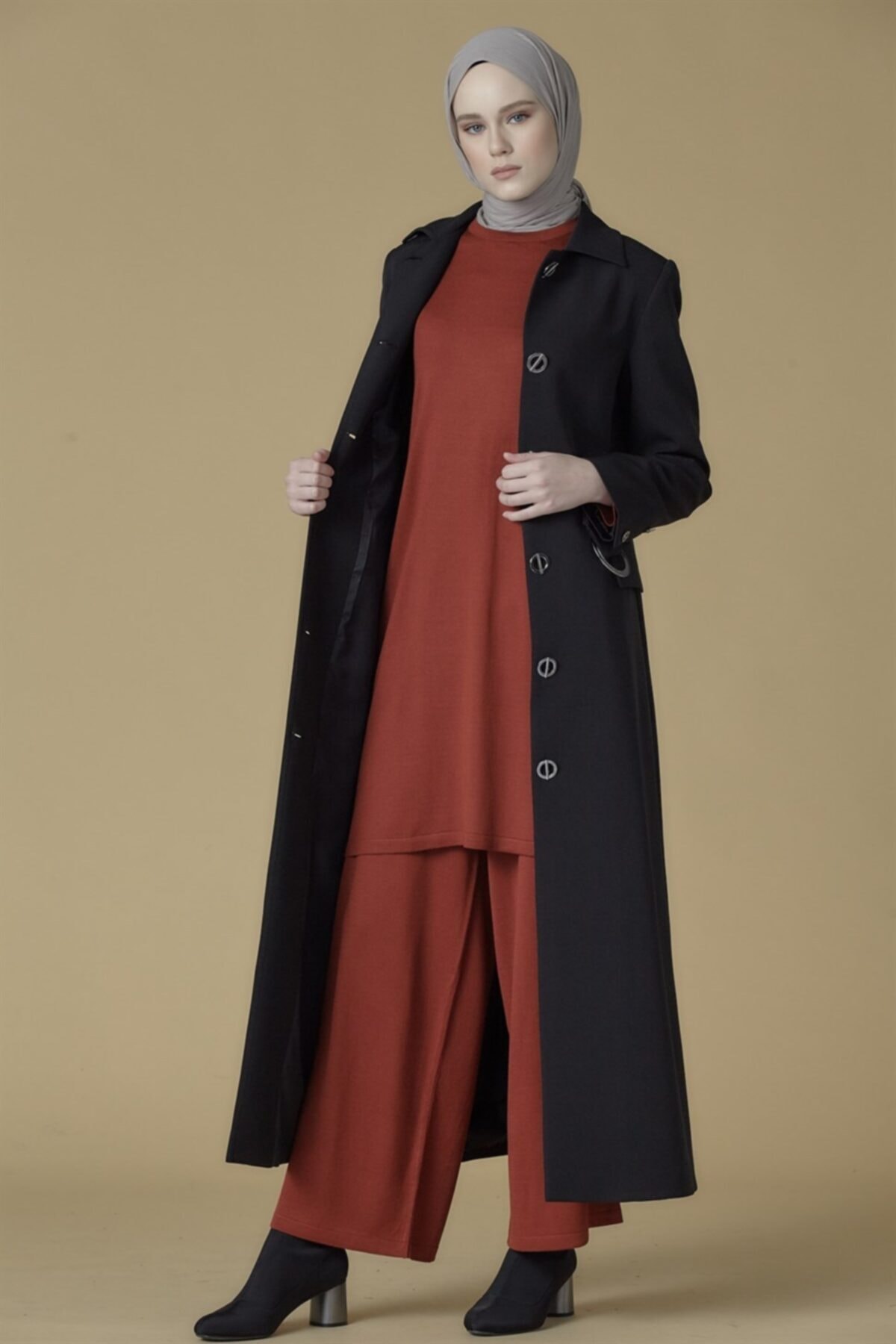 Armine Pardesü 19ka8835 Siyah
