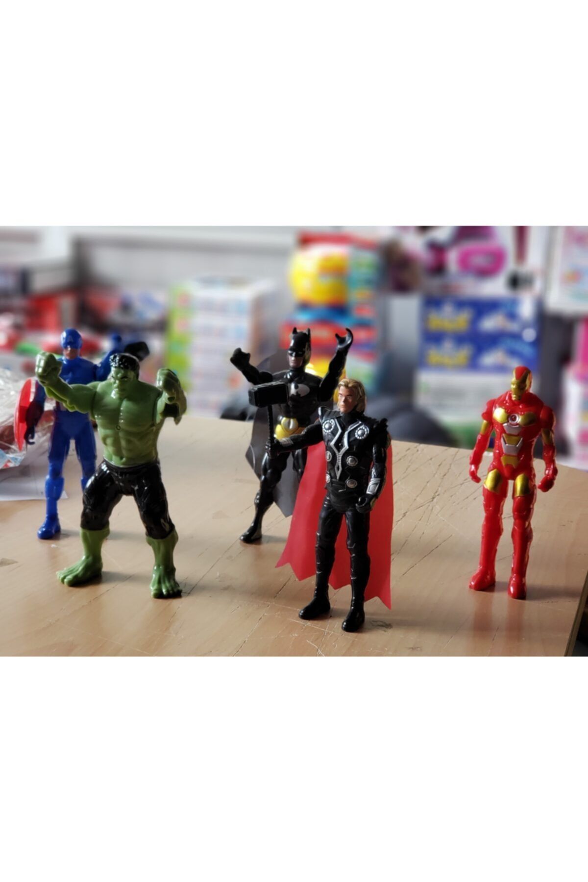 MARVEL Avangers Thor Hulk Thor Kaptan Amerika Batman Demir Adam Işıklı Figür Set