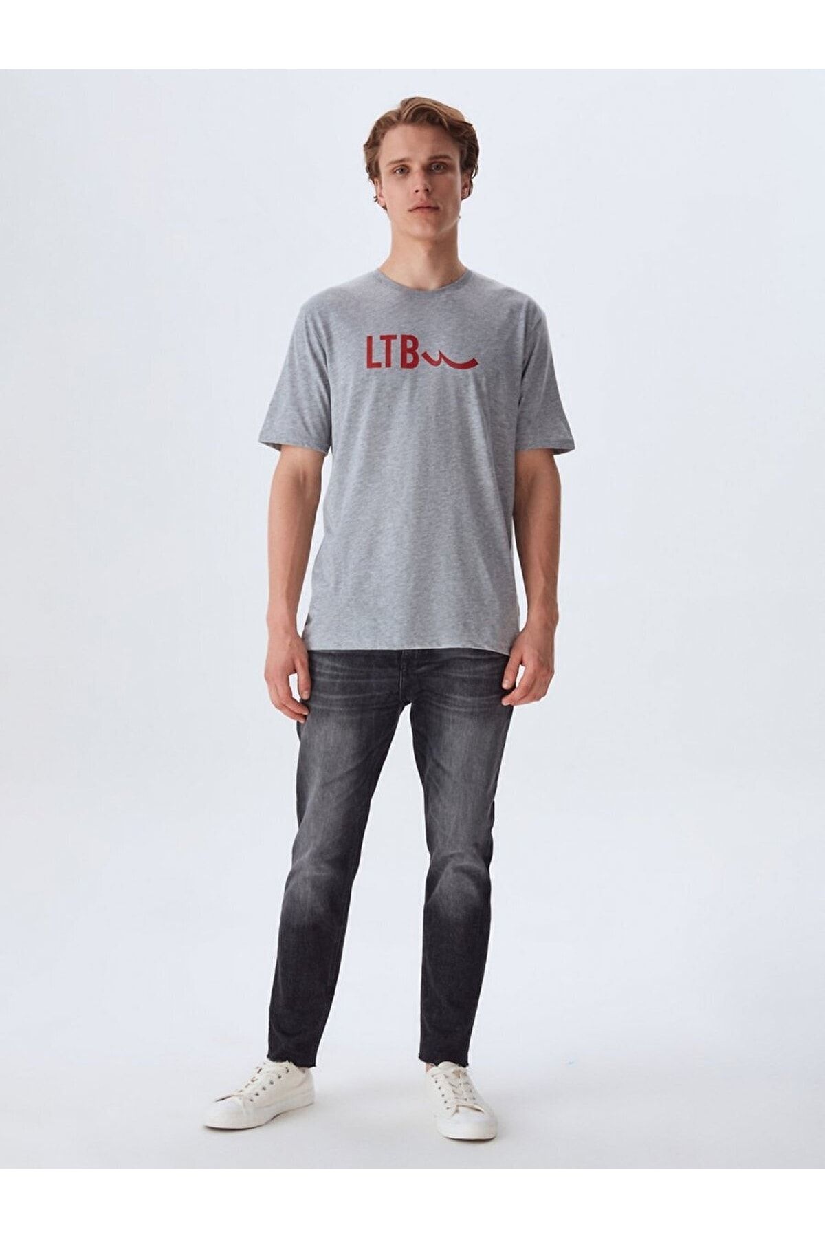 T-Shirt Graues Trendyol - Logo mit Ltb