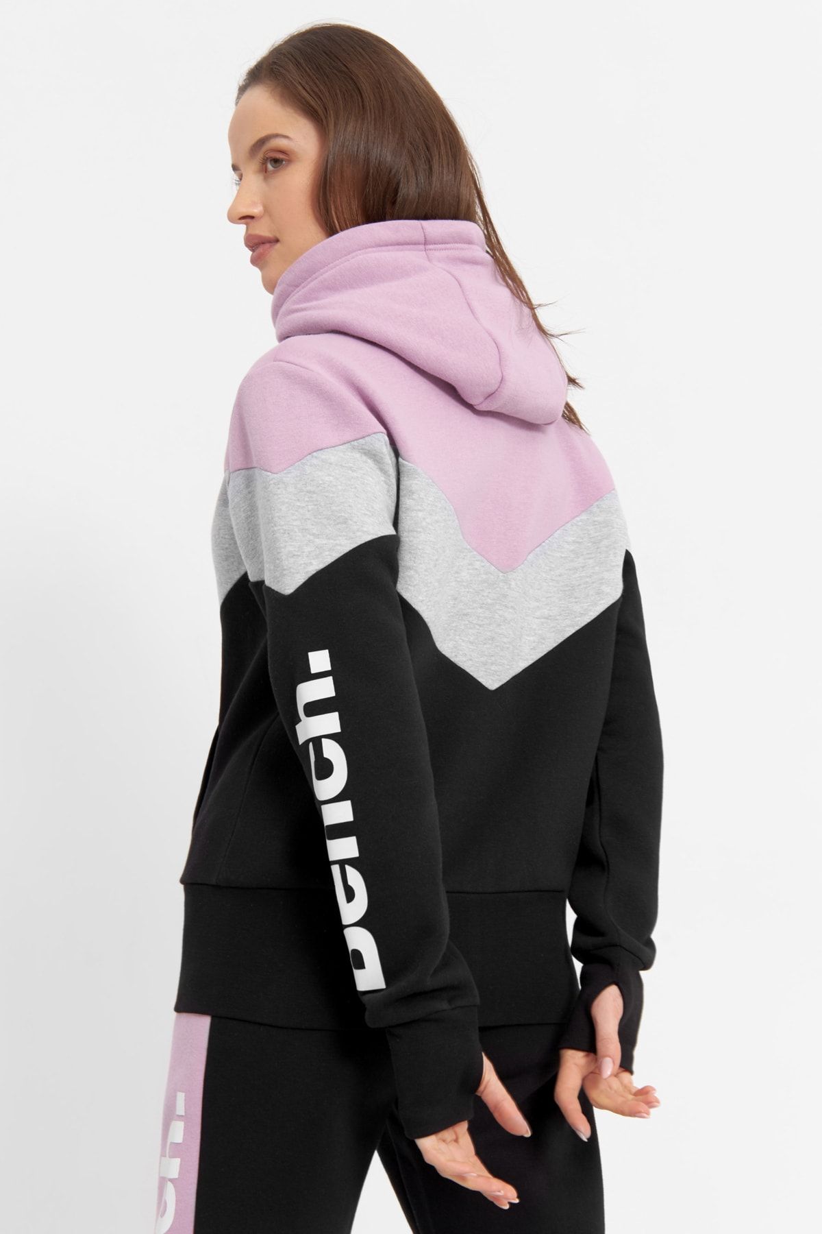 Nike heritage colour hotsell block overhead hoodie