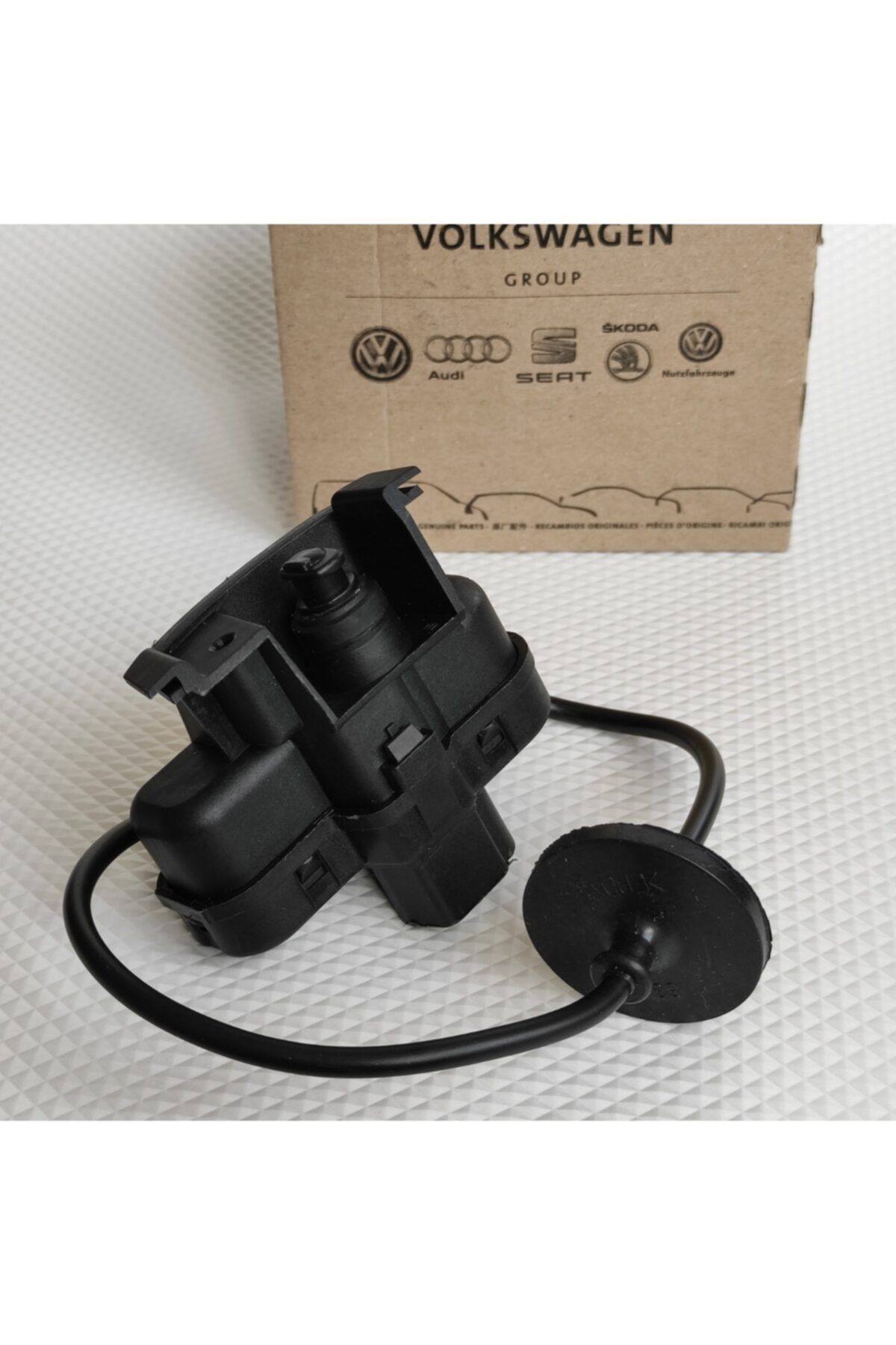 OEM Tiguan, Golf, Scirocco Depo Kapak Motoru () 5n0810773b