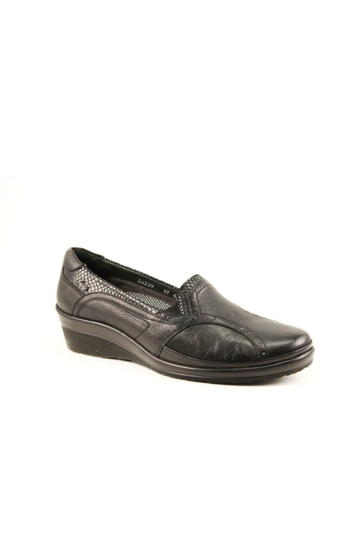 Forelli 26239 Siyah Hakiki Deri Bayan Ayakkabı