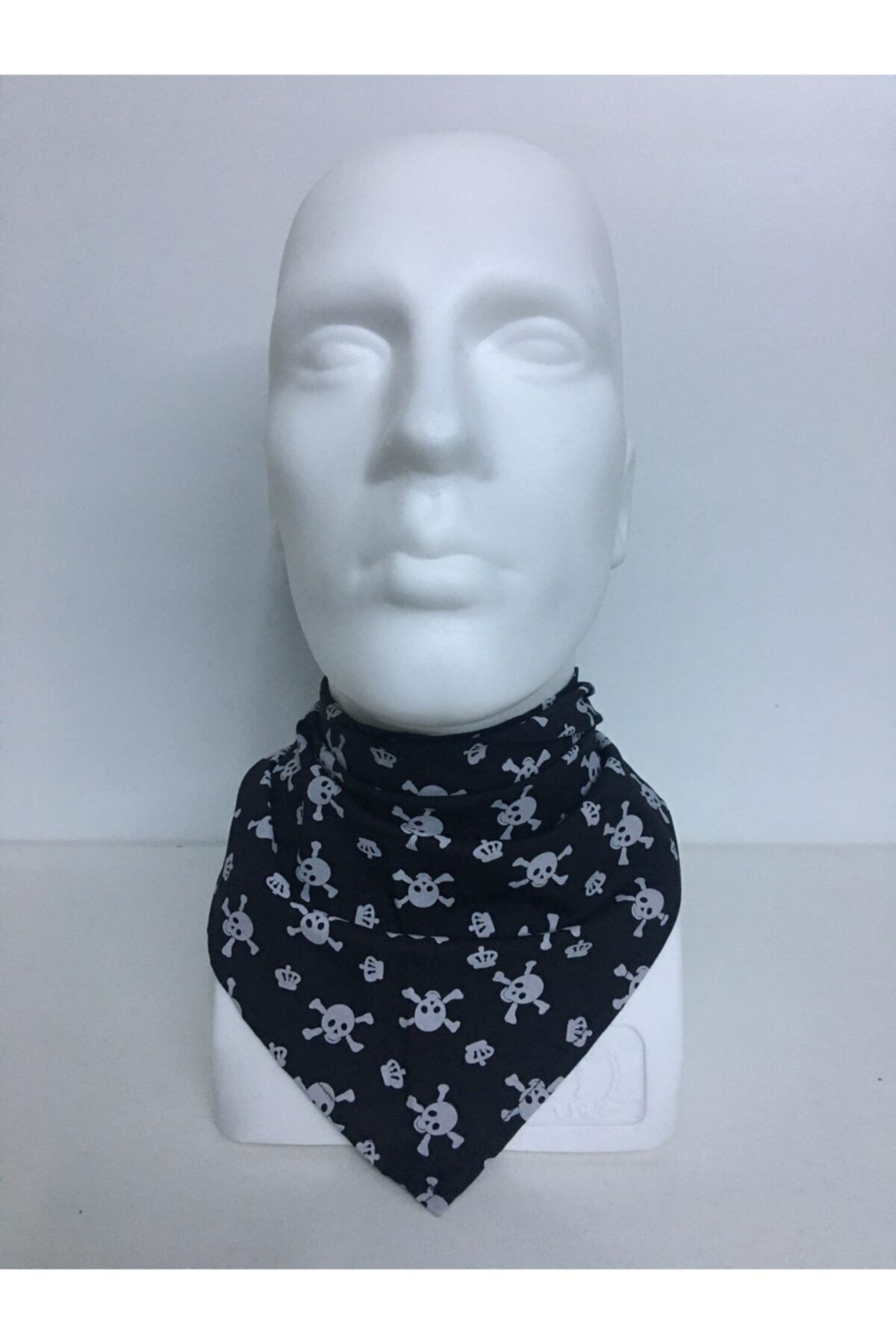 ADALILAR İŞ ELBİSELERİ Aşçı Kep Şapka Bandana Flar (Siyah Kuru Kafa Baskılı)