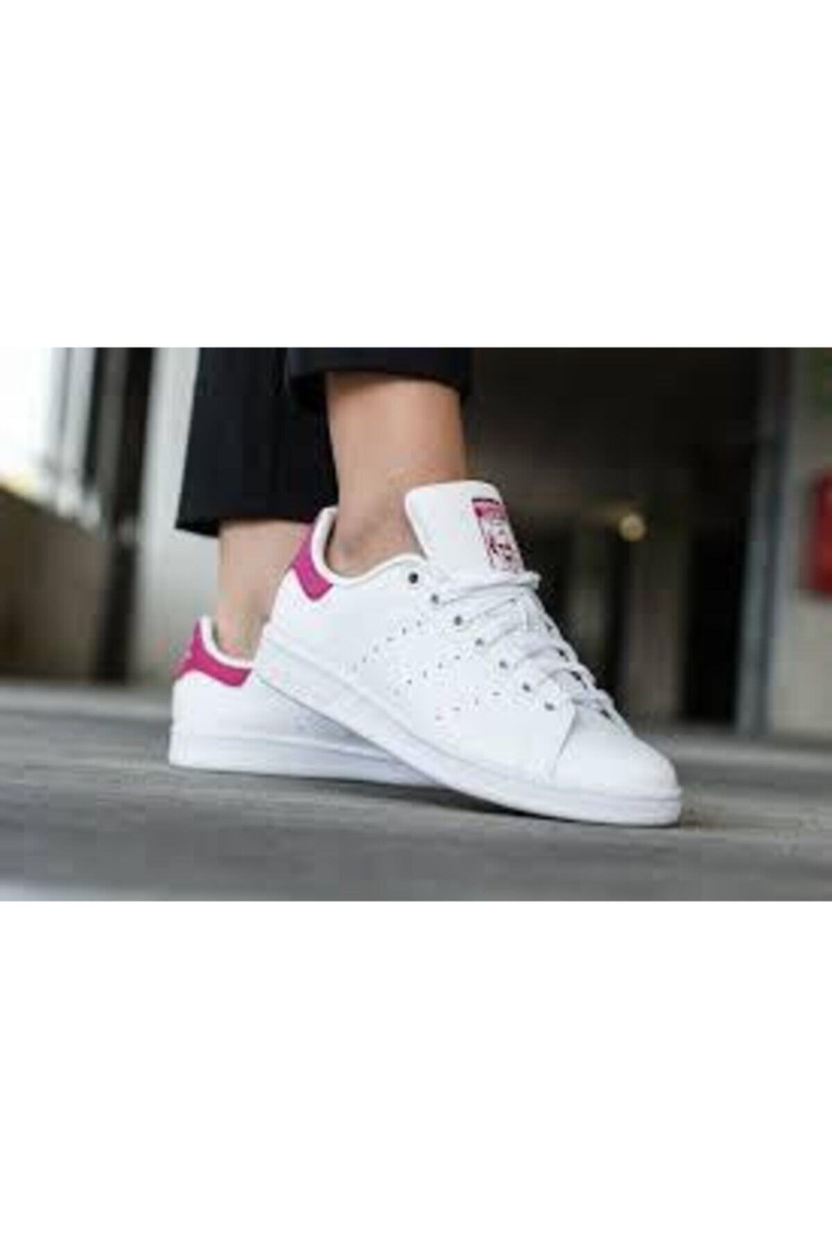 adidas Kadın Beyaz Stan Smith Spor Ayakkabı B32703
