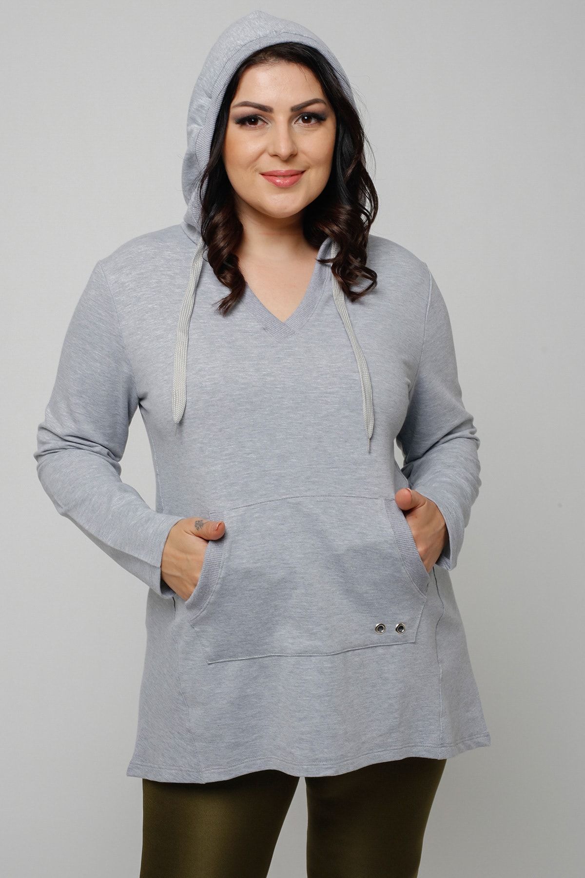 Ebsumu Kadın Büyük Beden V Yaka Cepli Ve Kapüşonlu Gri Sweatshirt