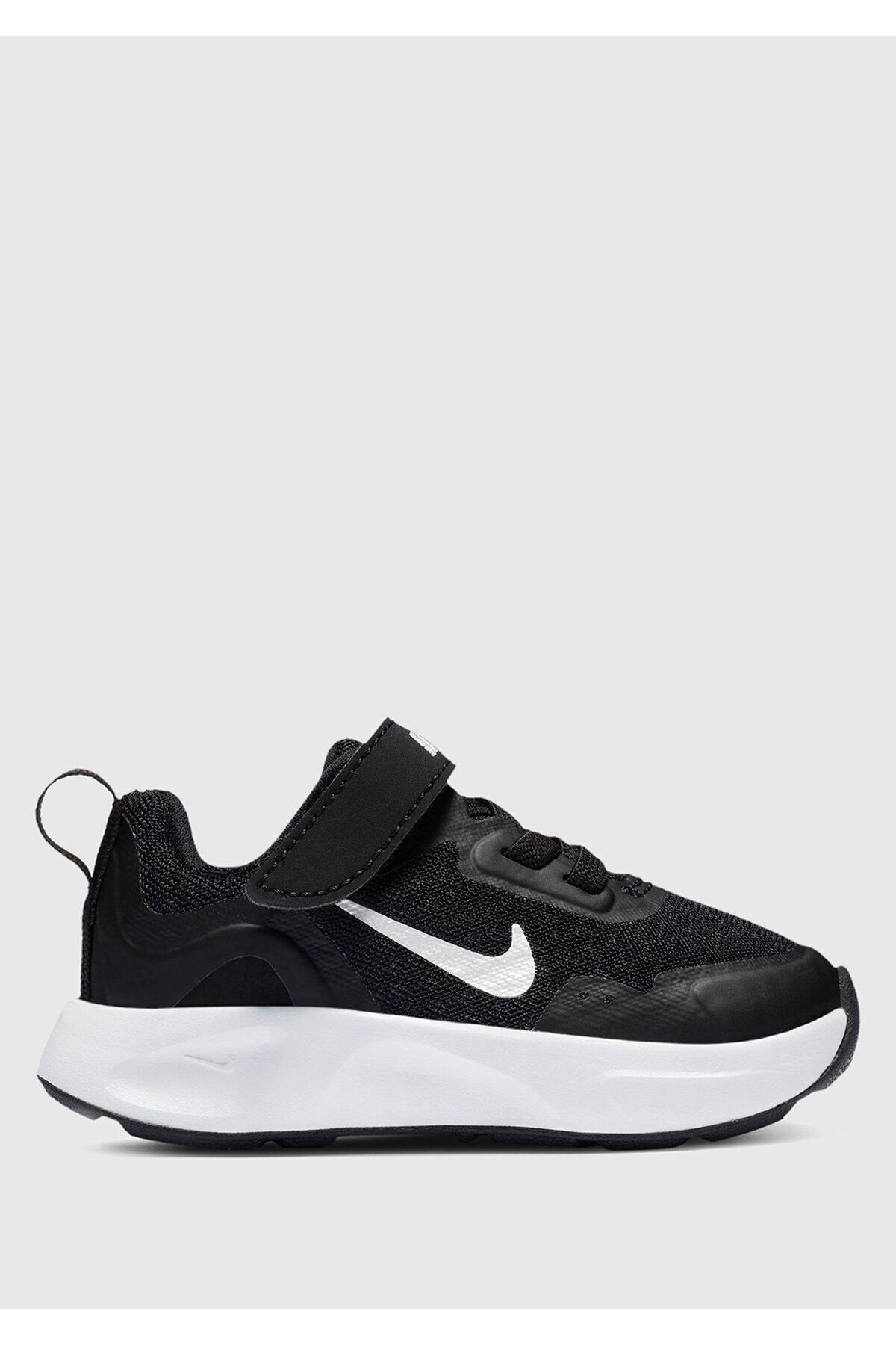 Nike online sneakers 8.8.18
