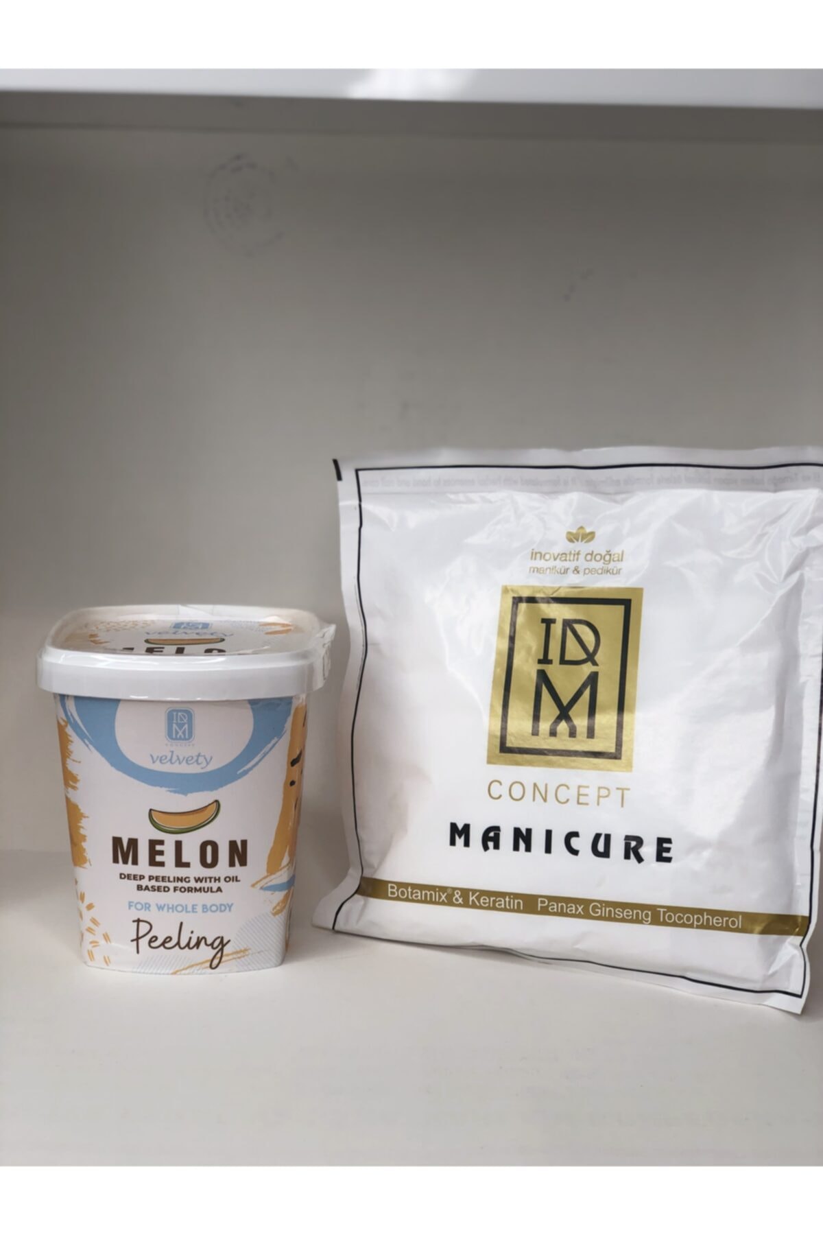 IDM Velvety Melon Body Peelıng / Vücut Peelingi 400 ml