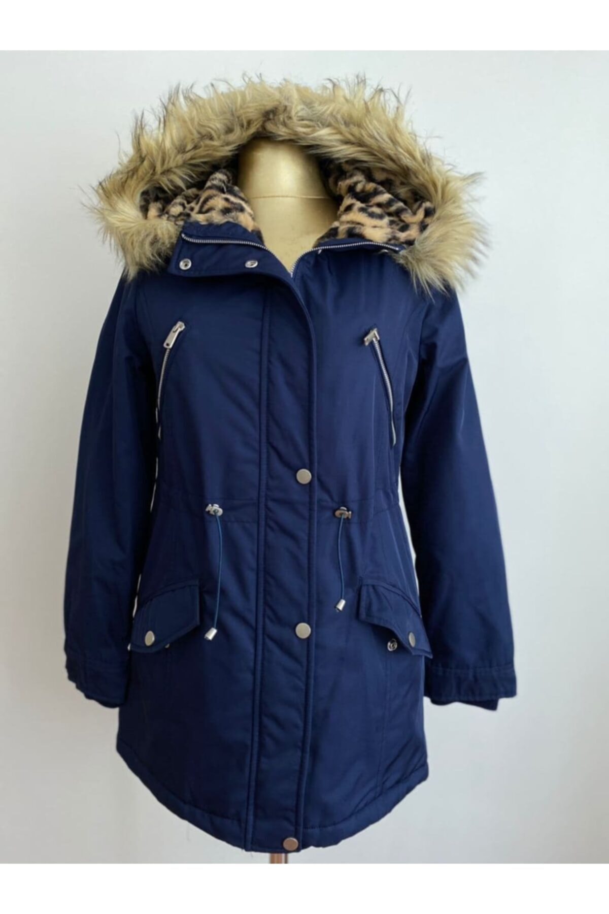 Şimşek Giyim Kadın Parka