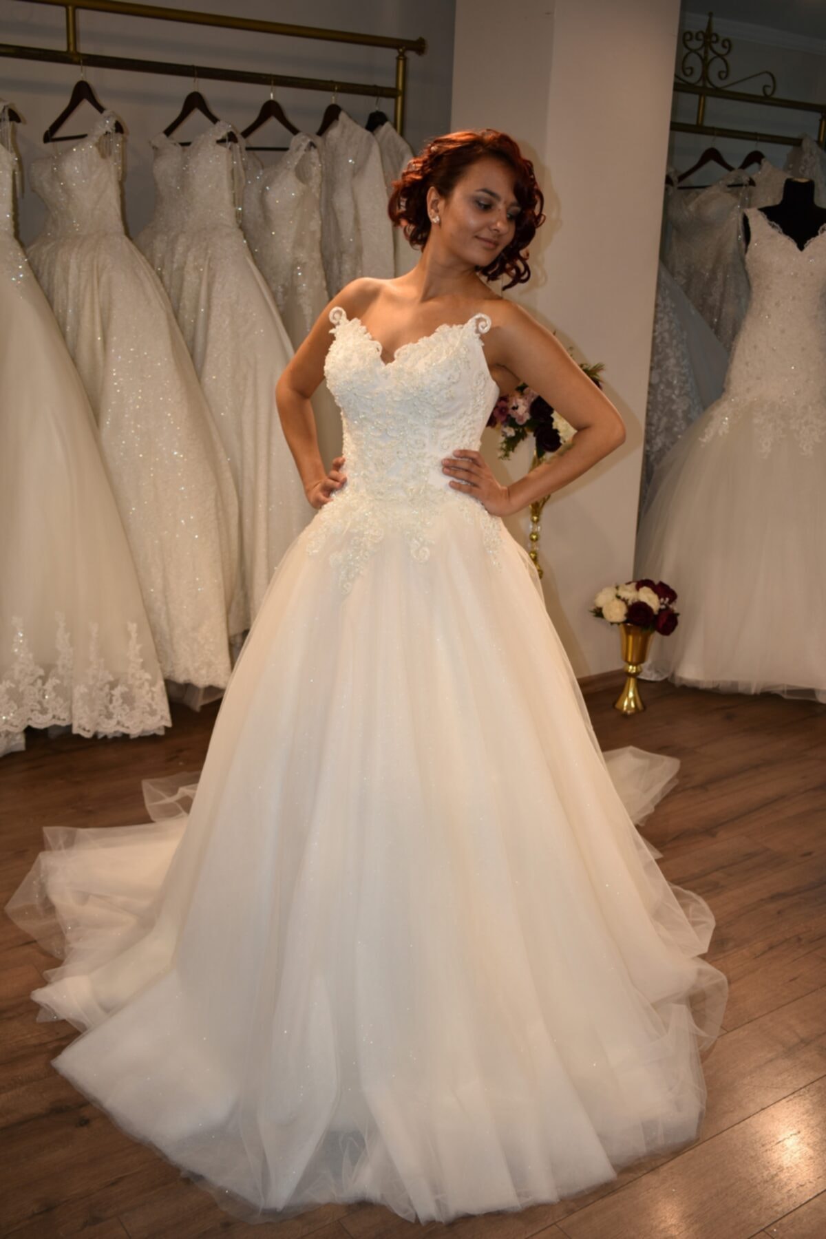 Liewen Gelinlik Dantel Ve Boncuk Işlemeli Straplez Gelinlik