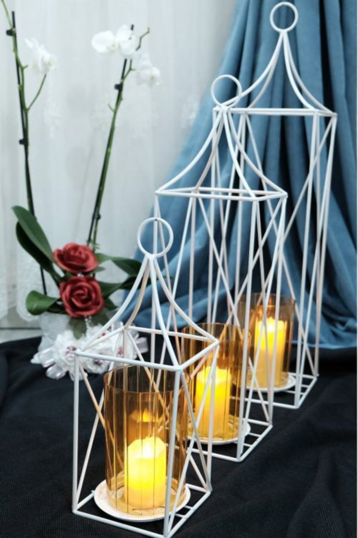 Vipsepet Dekoratif 3'lü Beyaz Renk Metal Ferforje Fener Mumluk Ve Şamdan Takımı