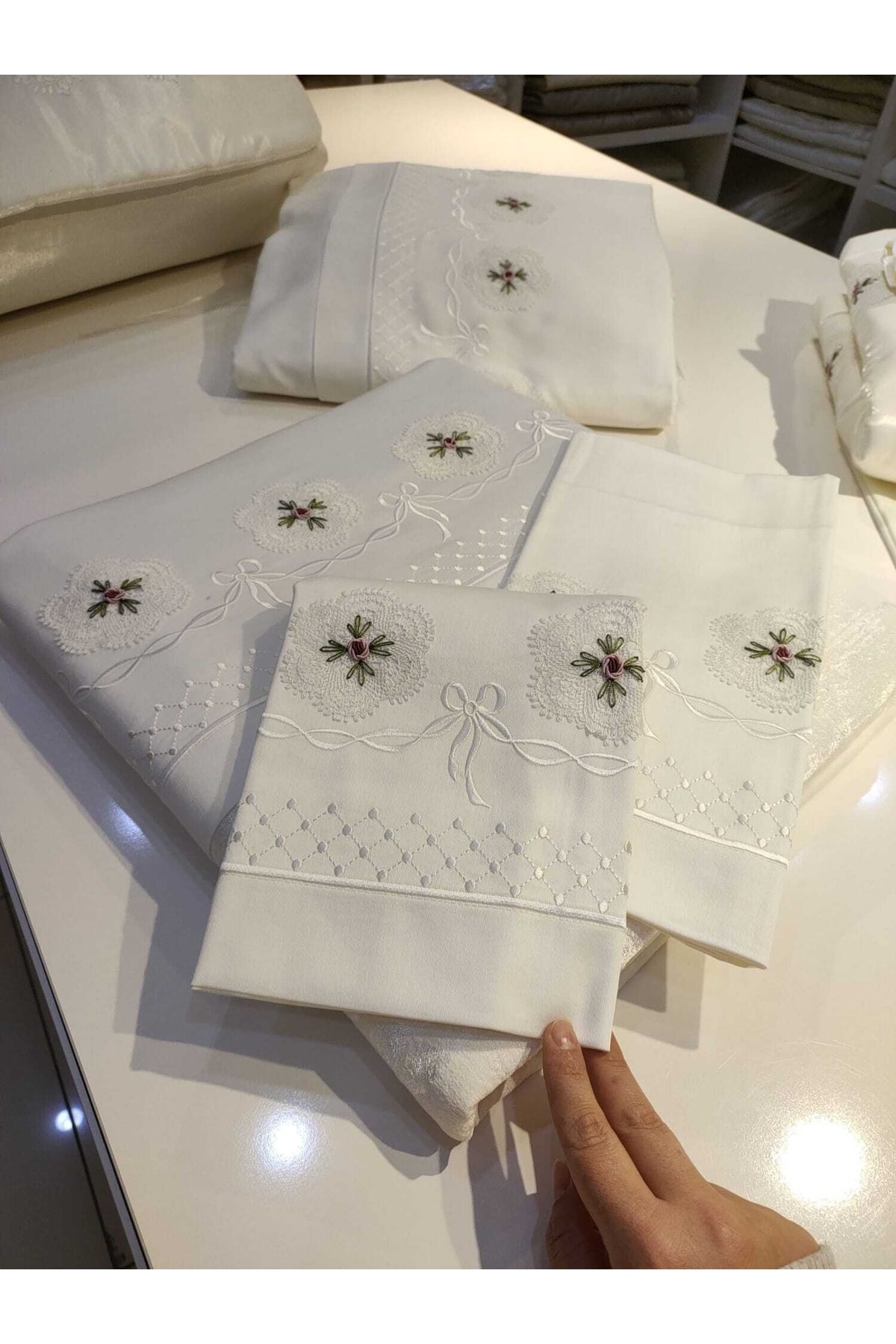 ست توری سوزنی، روکوکو، پیکه دوزی و روکش لحاف دست ساز