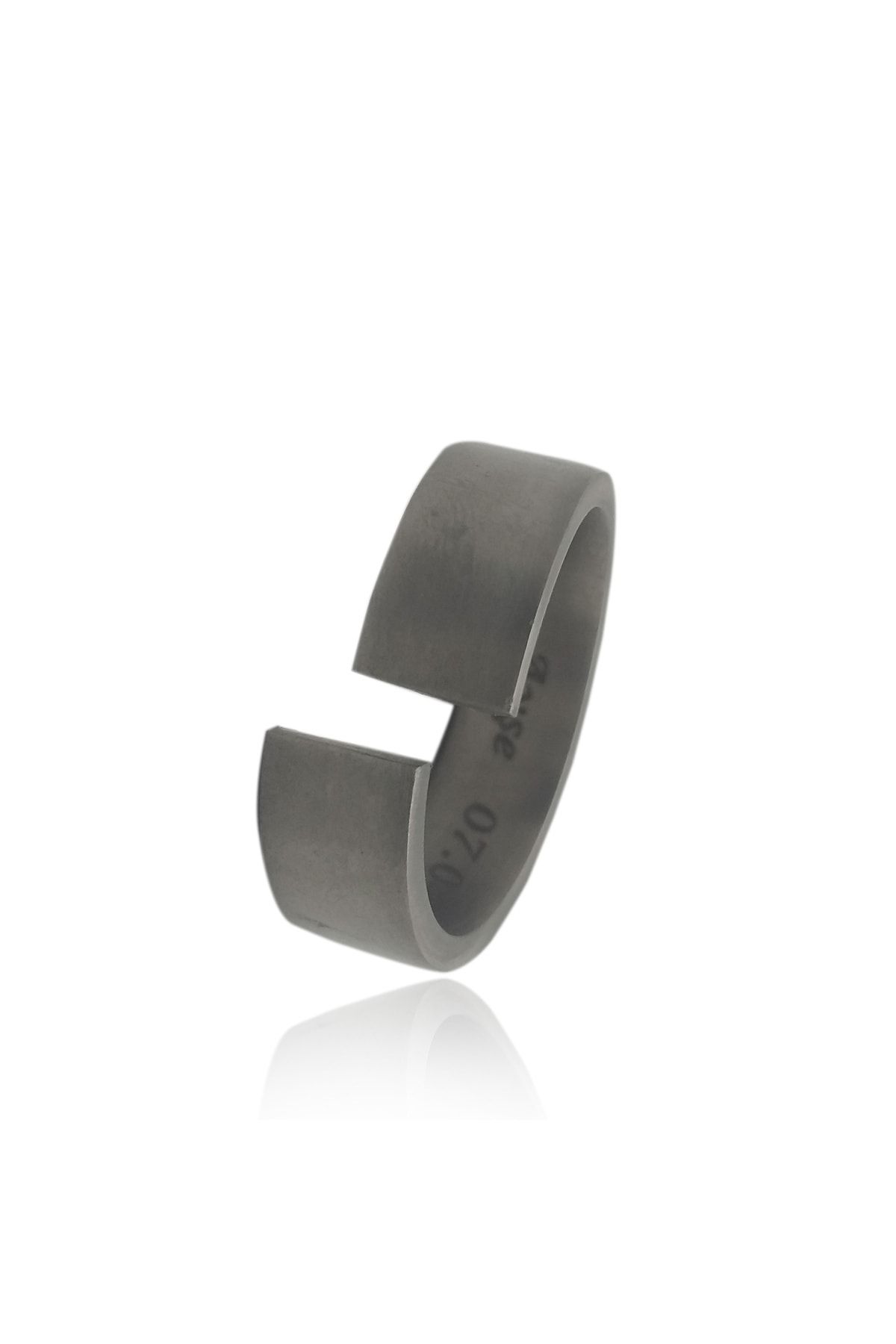 Savars Titanium Alyans