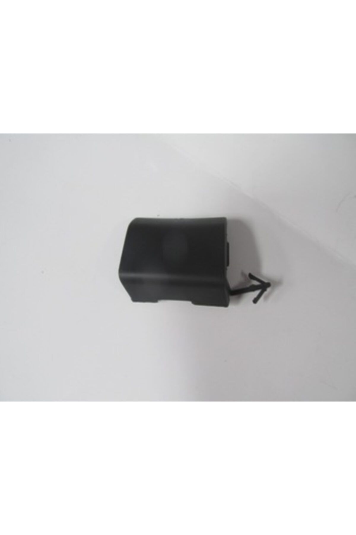Valeron. 2011-2013 Peugeot 308 Arka Tampon Çeki Demiri Kapağı lm Adet