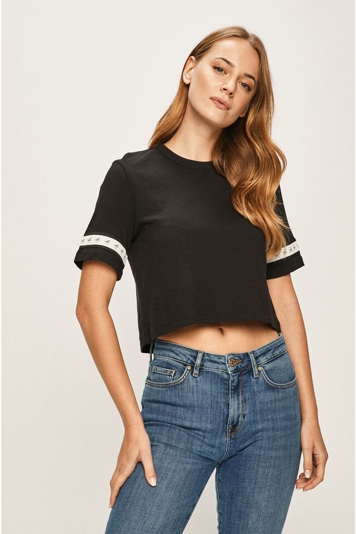 Calvin Klein Calvin Klein Tape Monogram Jeans Trendyol Logo T-shirt - Crop