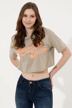 Kadın Haki Bisiklet Yaka Crop Top T-shirt Image 0