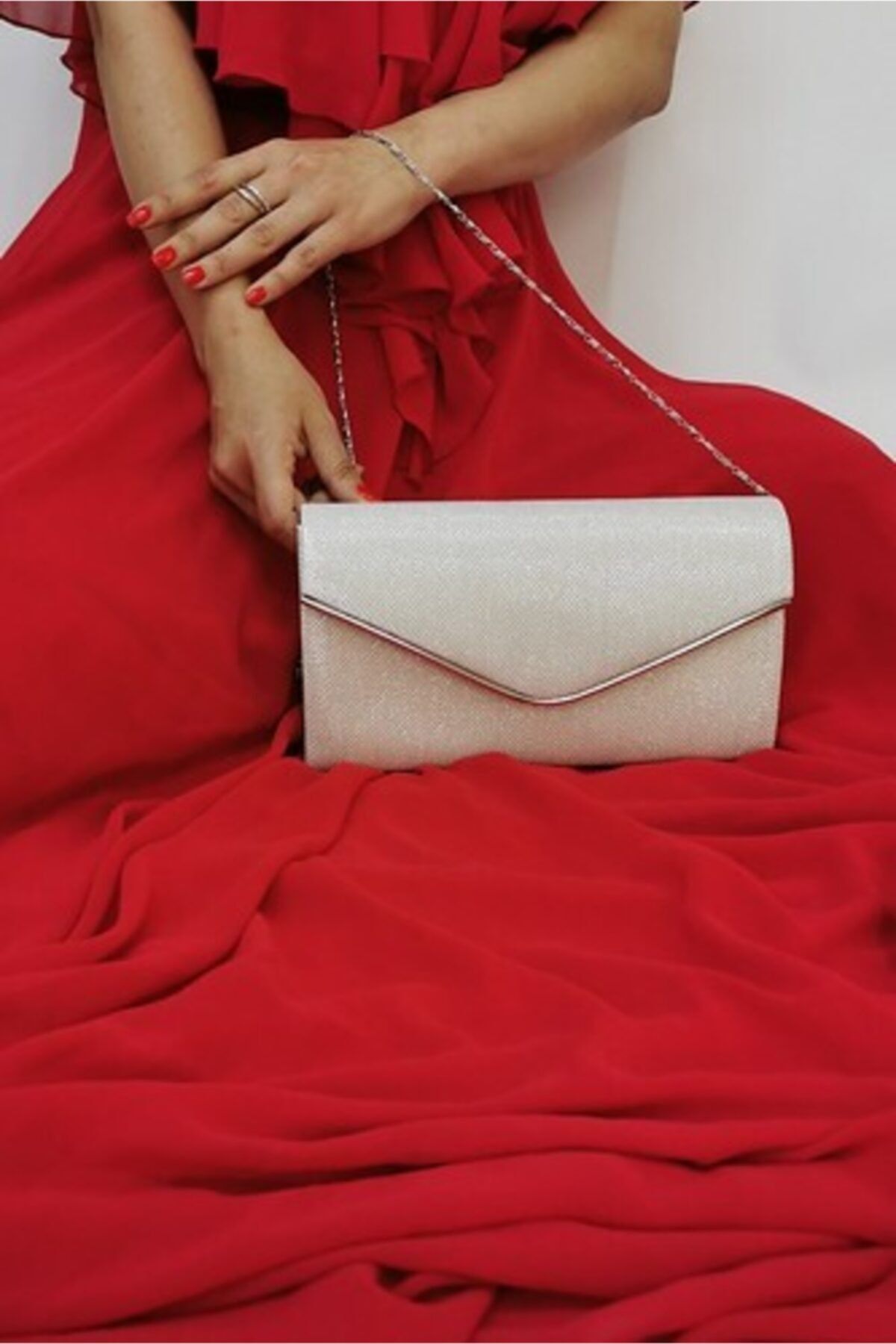 NAZART SİMLİ SEDEF ZİNCİRLİ ABİYE CLUTCH PORTFÖY BAYAN ÇANTASI