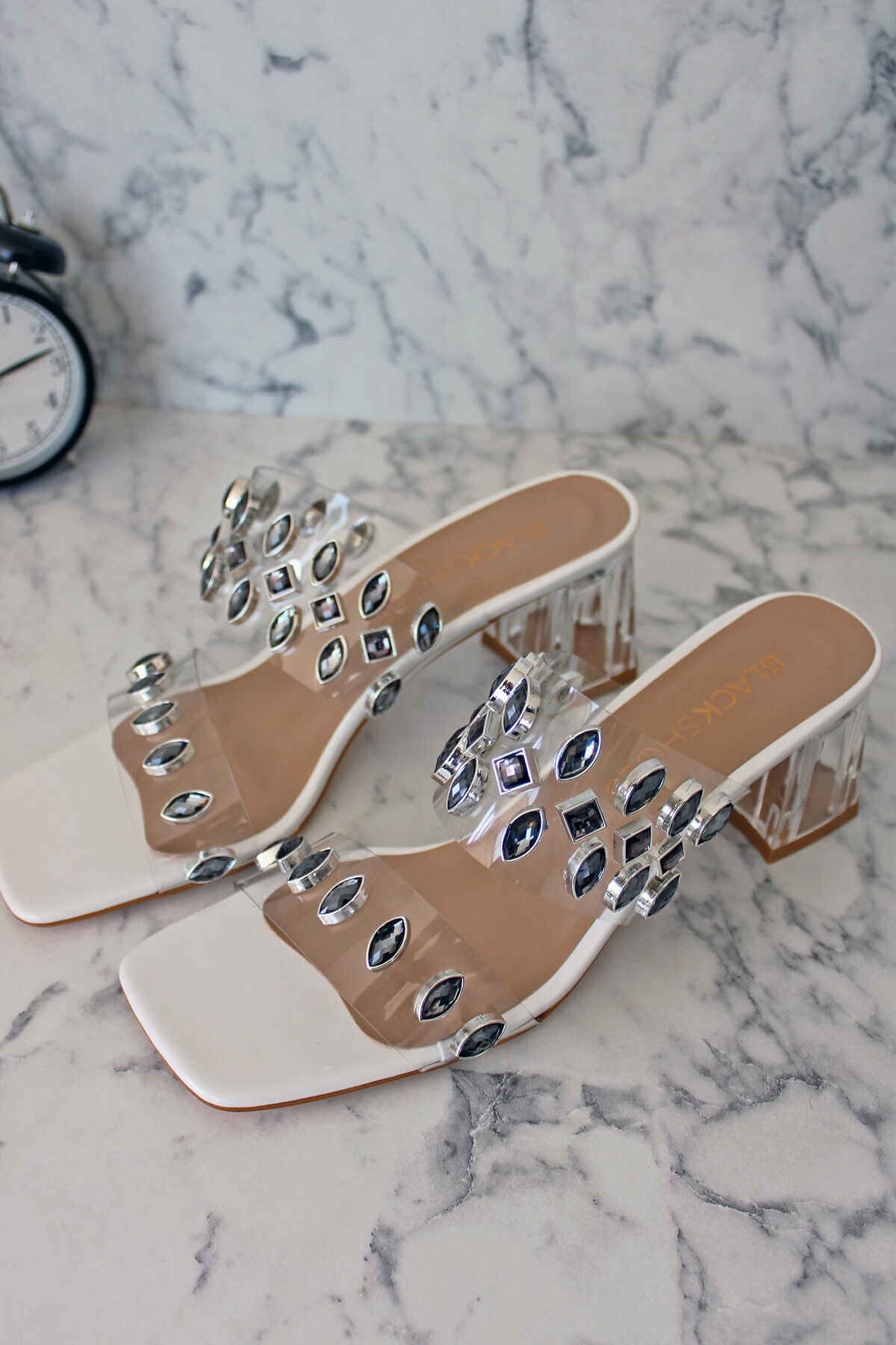 LUXXO Sandy Özel Taşlı Şeffaf Topuklu Terlik Beyaz