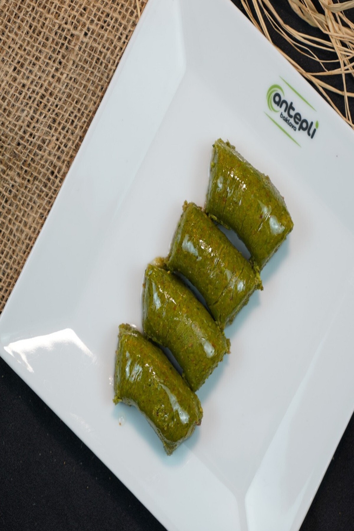 Antepli Künefe Baklava Dondurma Antep Fıstıklı Dolama