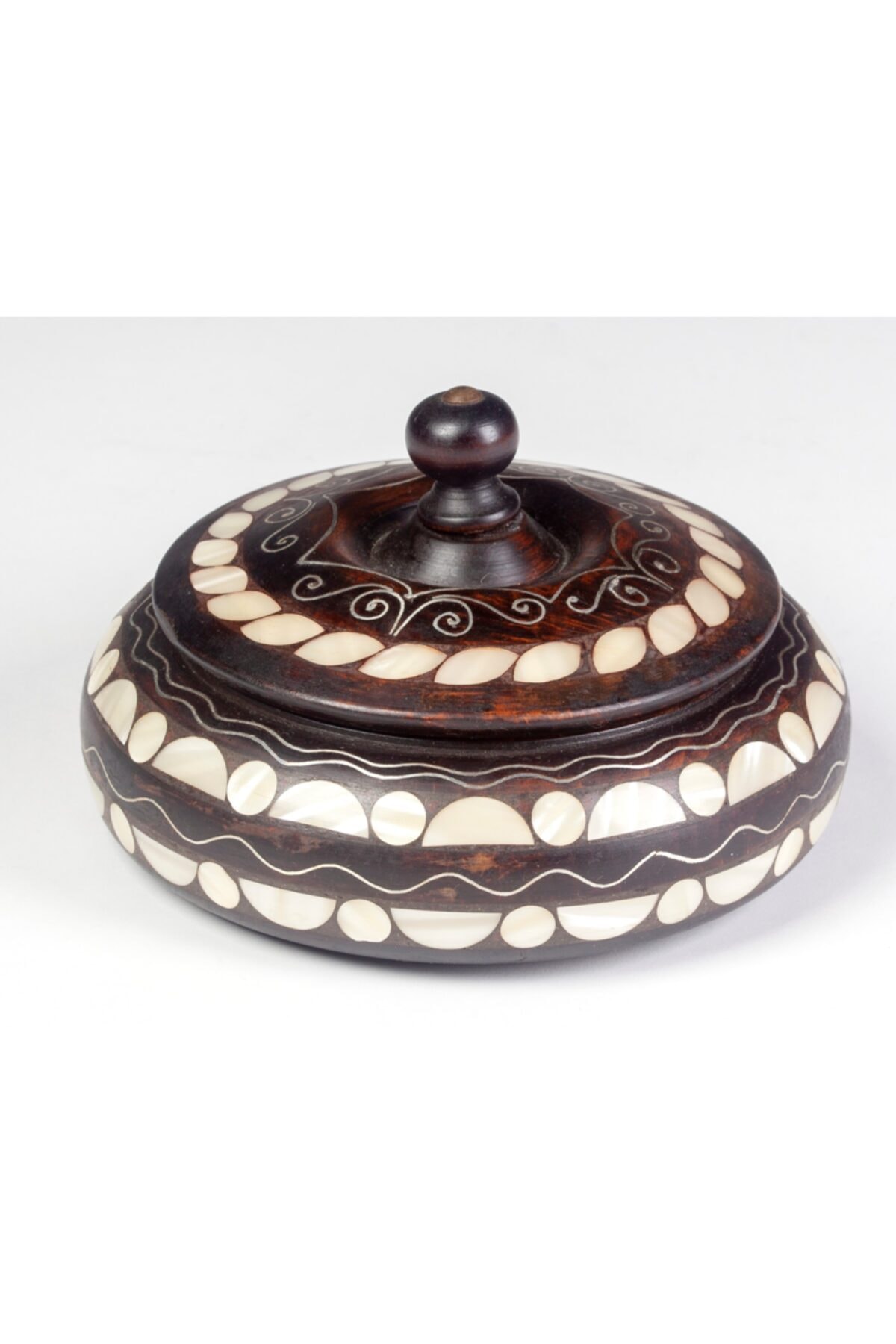 Galeri El Sanatları Ham Masifden Elde Işlenerek Üretilen Özel Sedef Şekerlik - Dekoratif Aksesuar