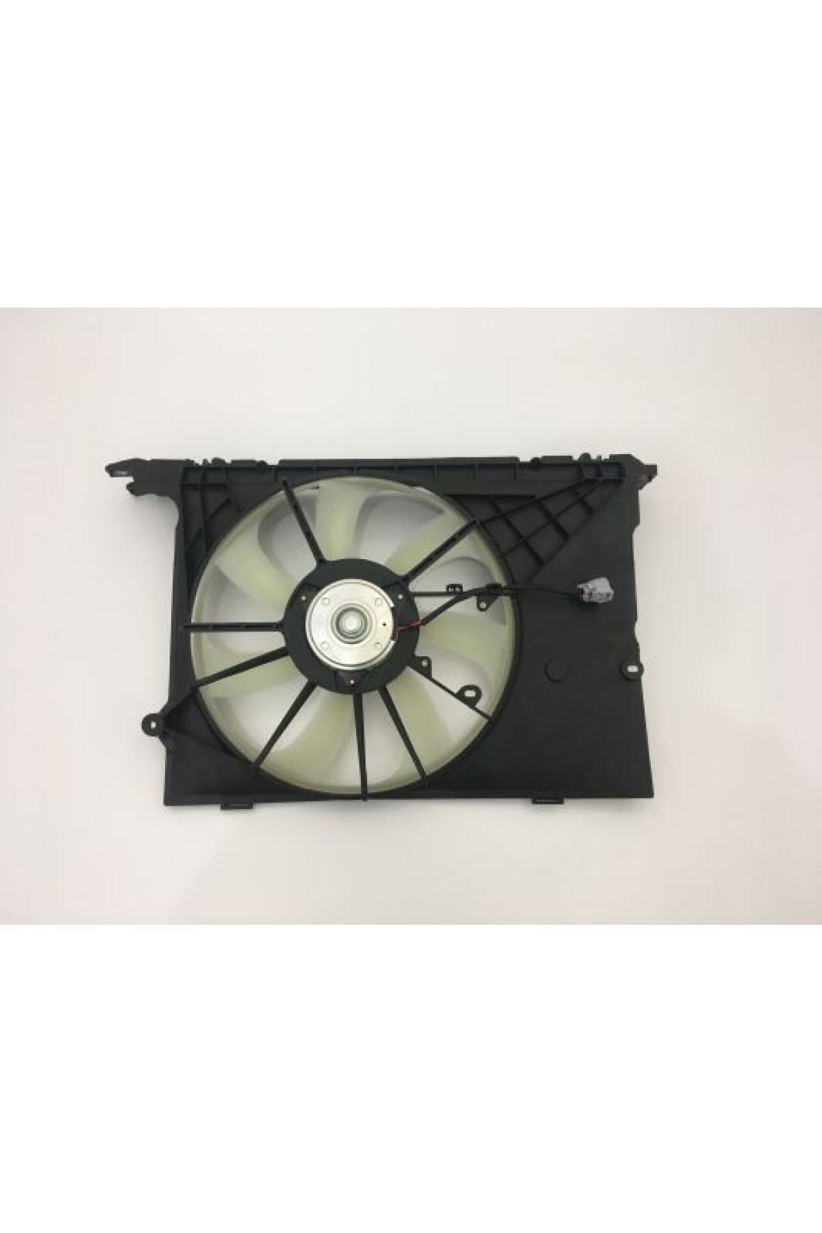 GUST 163610n070 Fan Motoru Davlumbazlı Komple Toyota Corolla D4d 2012 
