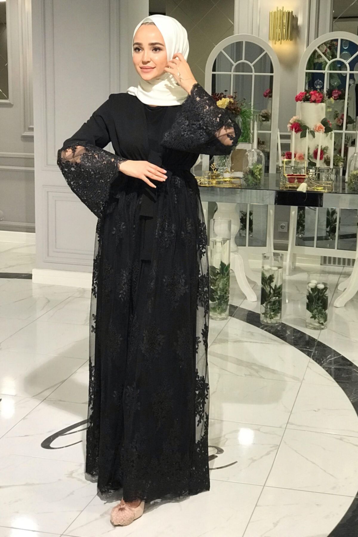 Tuğçem Boutique Tesettür Tasarım Abaya Ithal Güpür