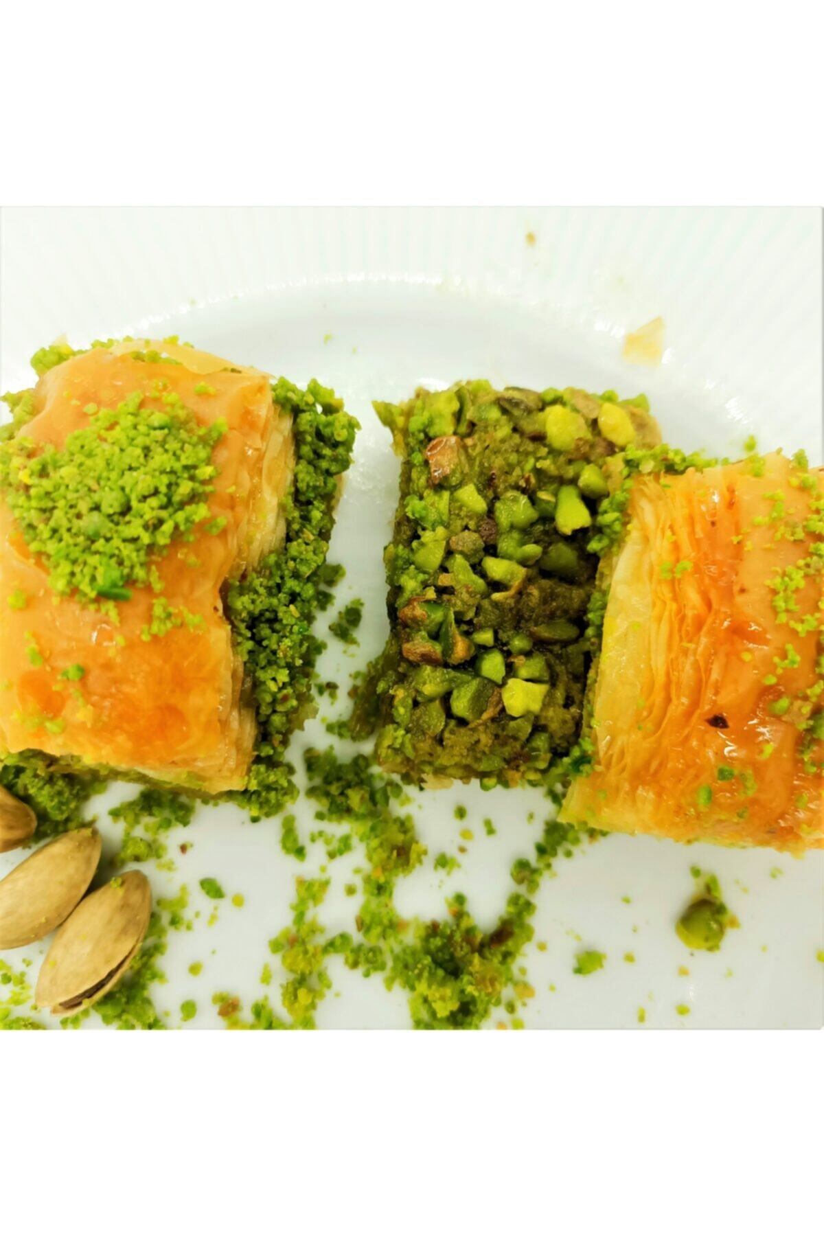 Maras Market Fıstıklı Baklava